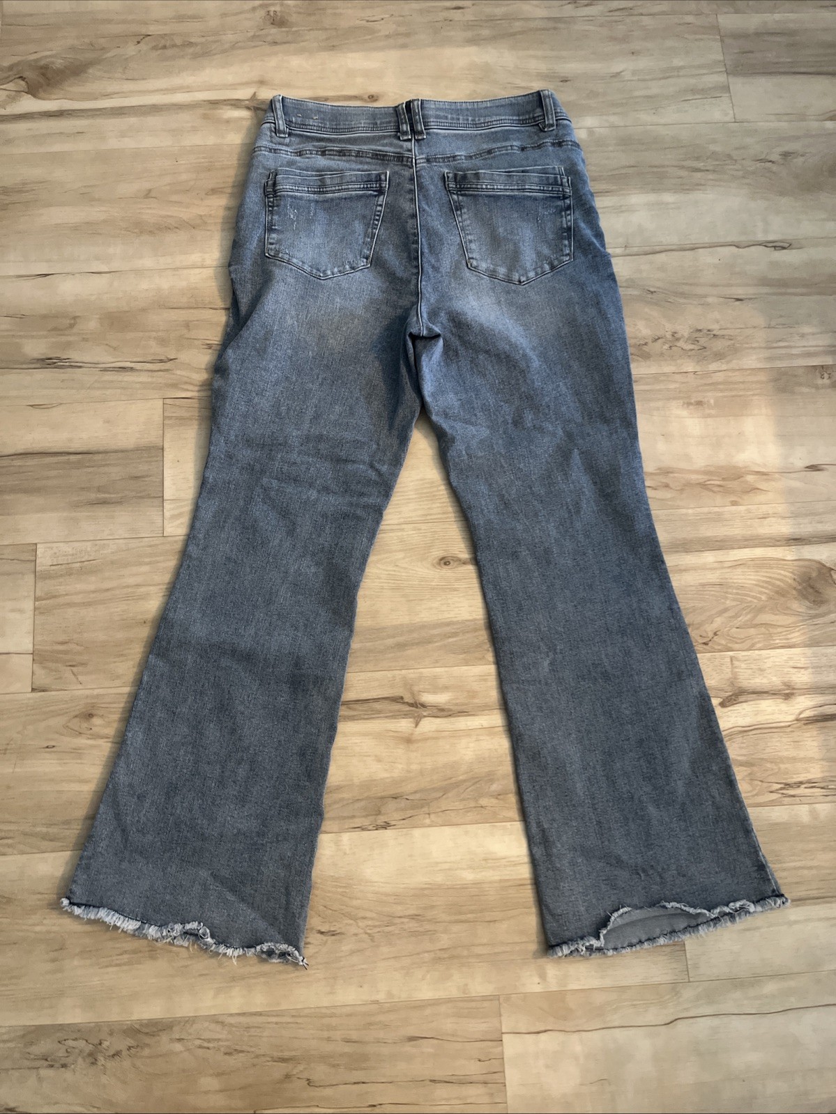 Women’s Democracy Boot Cut AB Technology Slightly Distressed Jeans Size 12