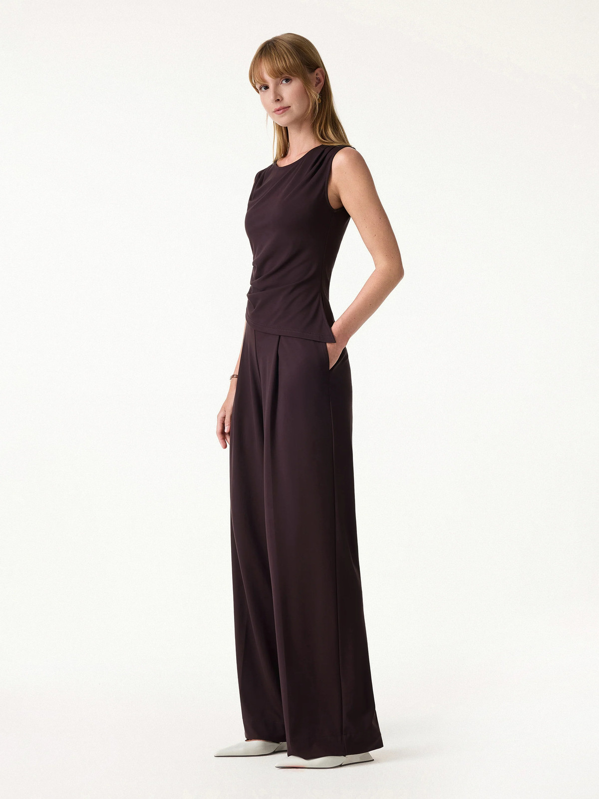 2Pcs Set Tucked Asymmetrical Hem Top & High Rise Wide Leg Pant
