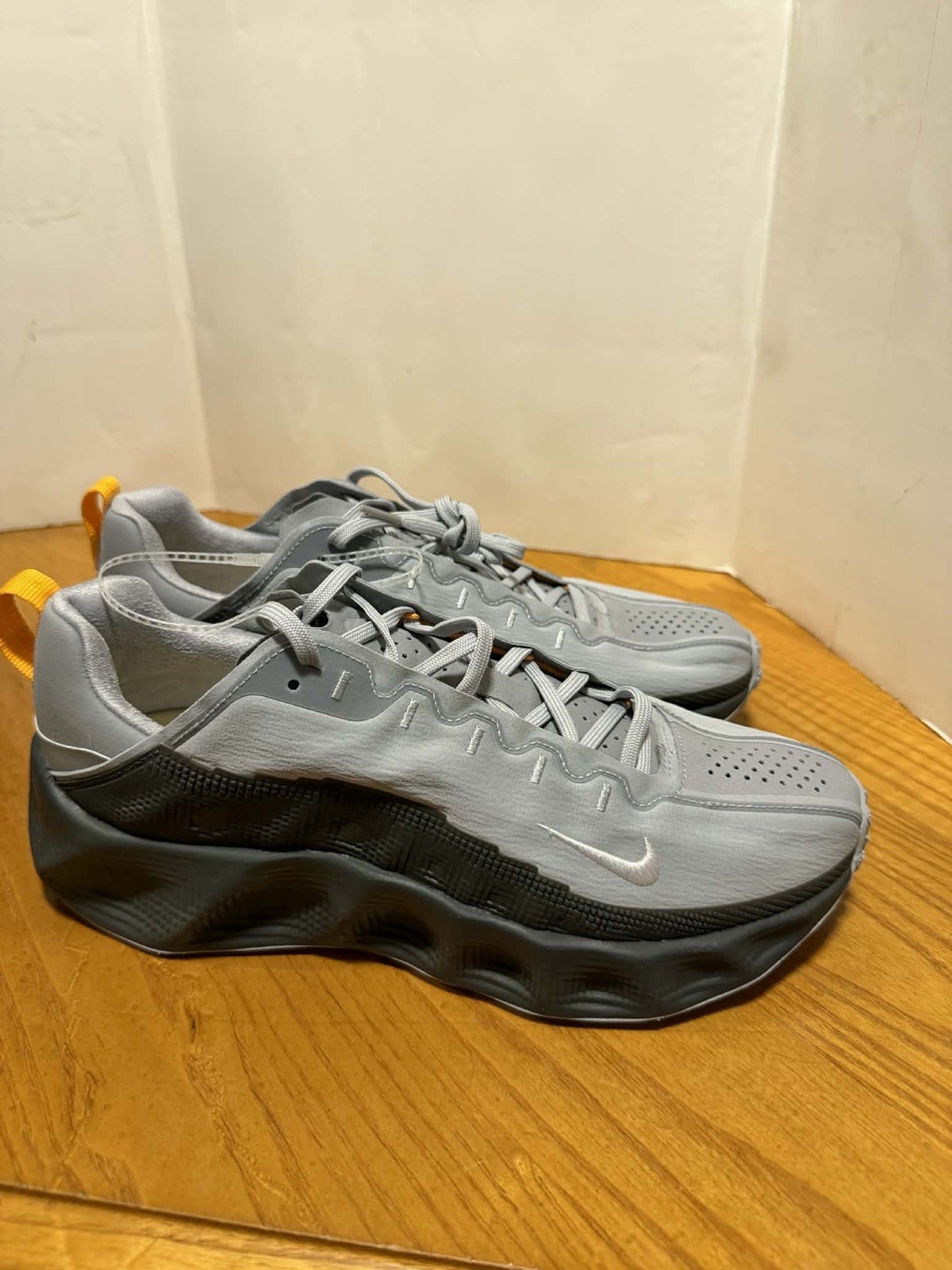 Nike Ava Rover Wolf Grey Vast Grey DX4215 004 Men’s Size 9
