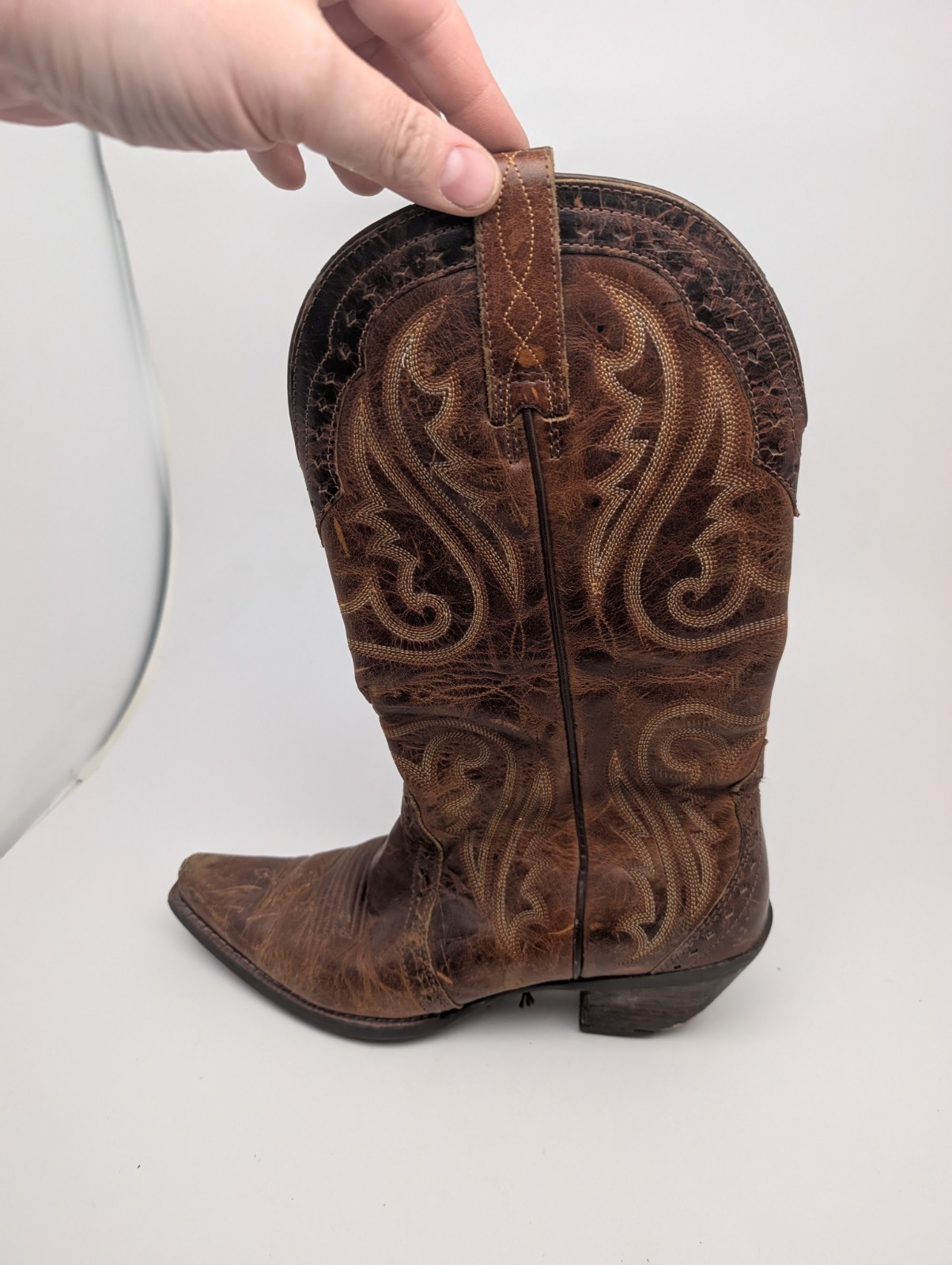 Ariat WOMEN’S 7 B Heritage Western Regular Toe Boot Caramel Model #10005908 LOOK