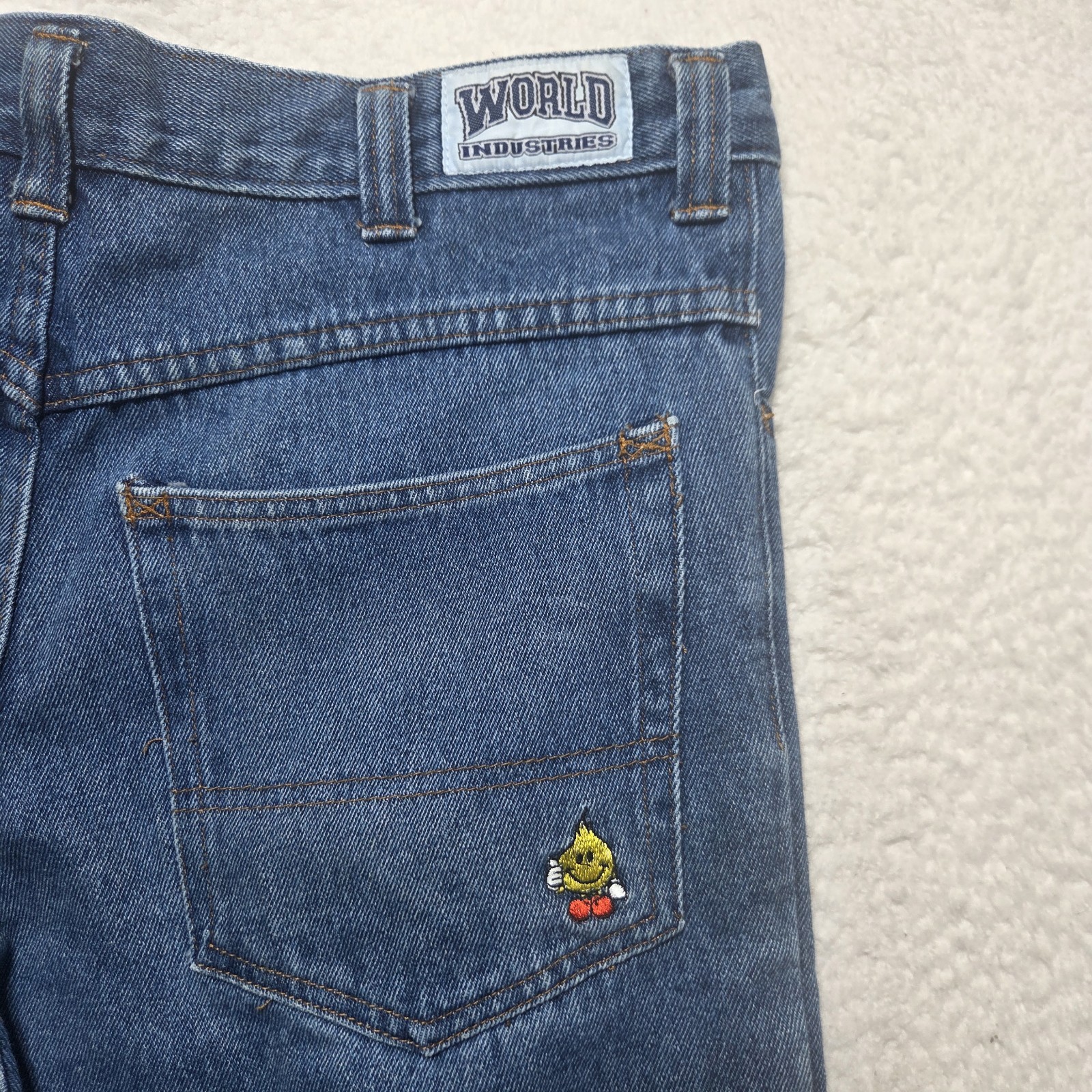 Vintage World Industries Baggy Wide Leg Skater Jeans Mens 36×26 Embro