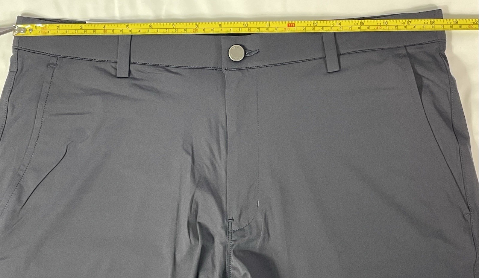 Infinity Men’s 36 LINEARFLEX NAVY PERFORMANCE Stretch Short **fit 37×8.5** NWT