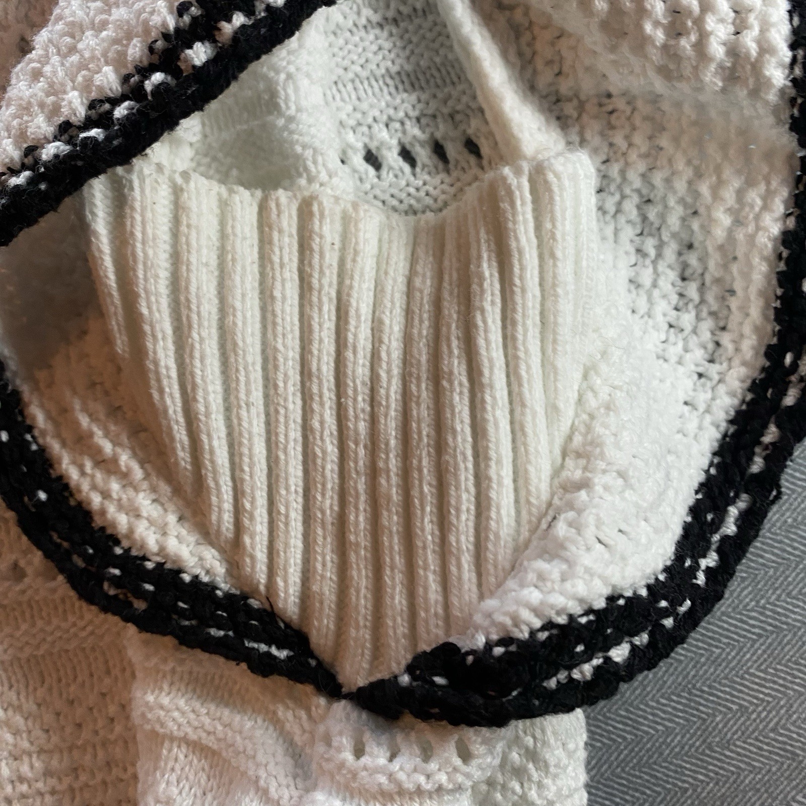 Free Assembly White Knit Sweater Vest Black Trim Size Small Cottagecore