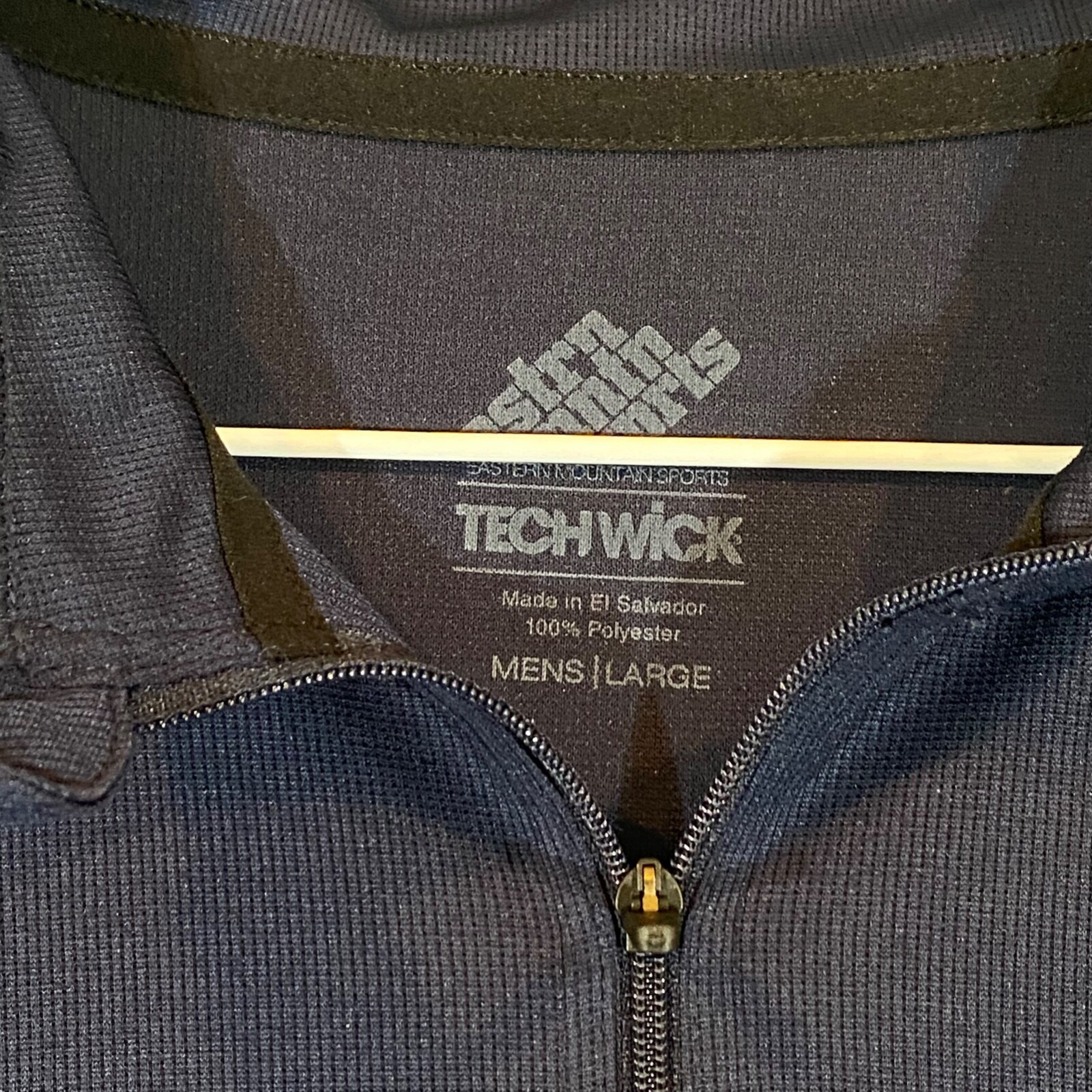 Eastern Mountain Sports Pullover Mens Large Navy Blue 1/2 Zip Lightweight Hiking