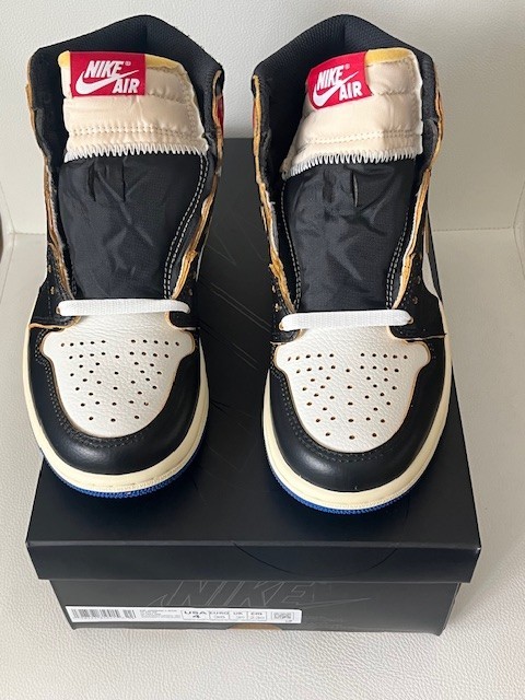 Size 4M / 5.5W- Fragment Design x Union LA x Air Jordan 1 Retro High Varsity Red