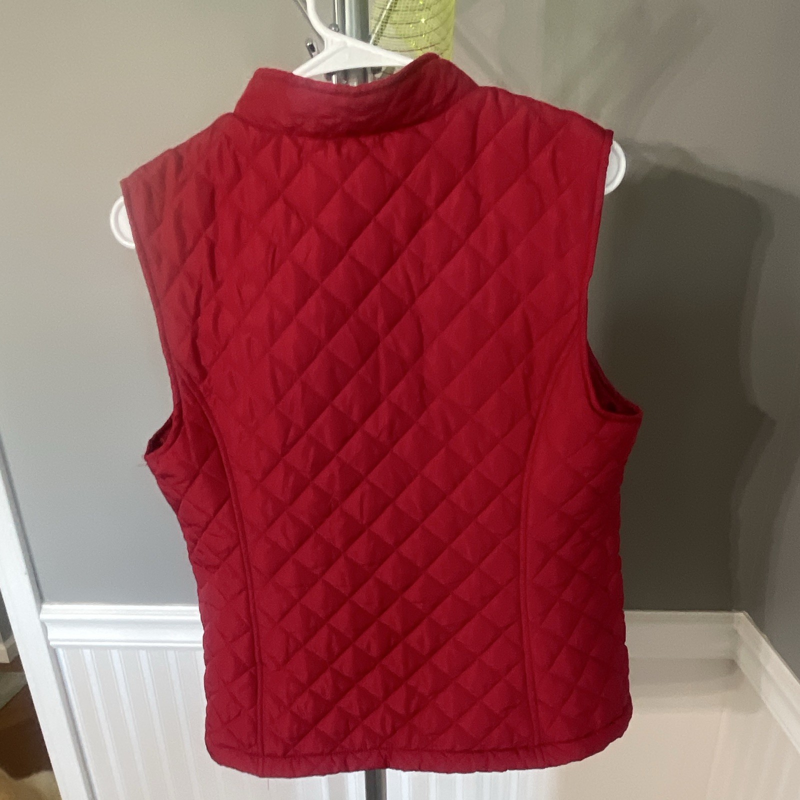 G.H. Bass & Co. Women’s Red Button Front Vest w/ Pockets Size L Regular