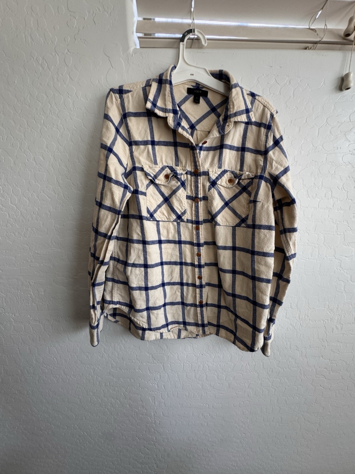 J.Crew Size 0 Ivory Navy Plaid Classic Fit Flannel Button-Down Shirt