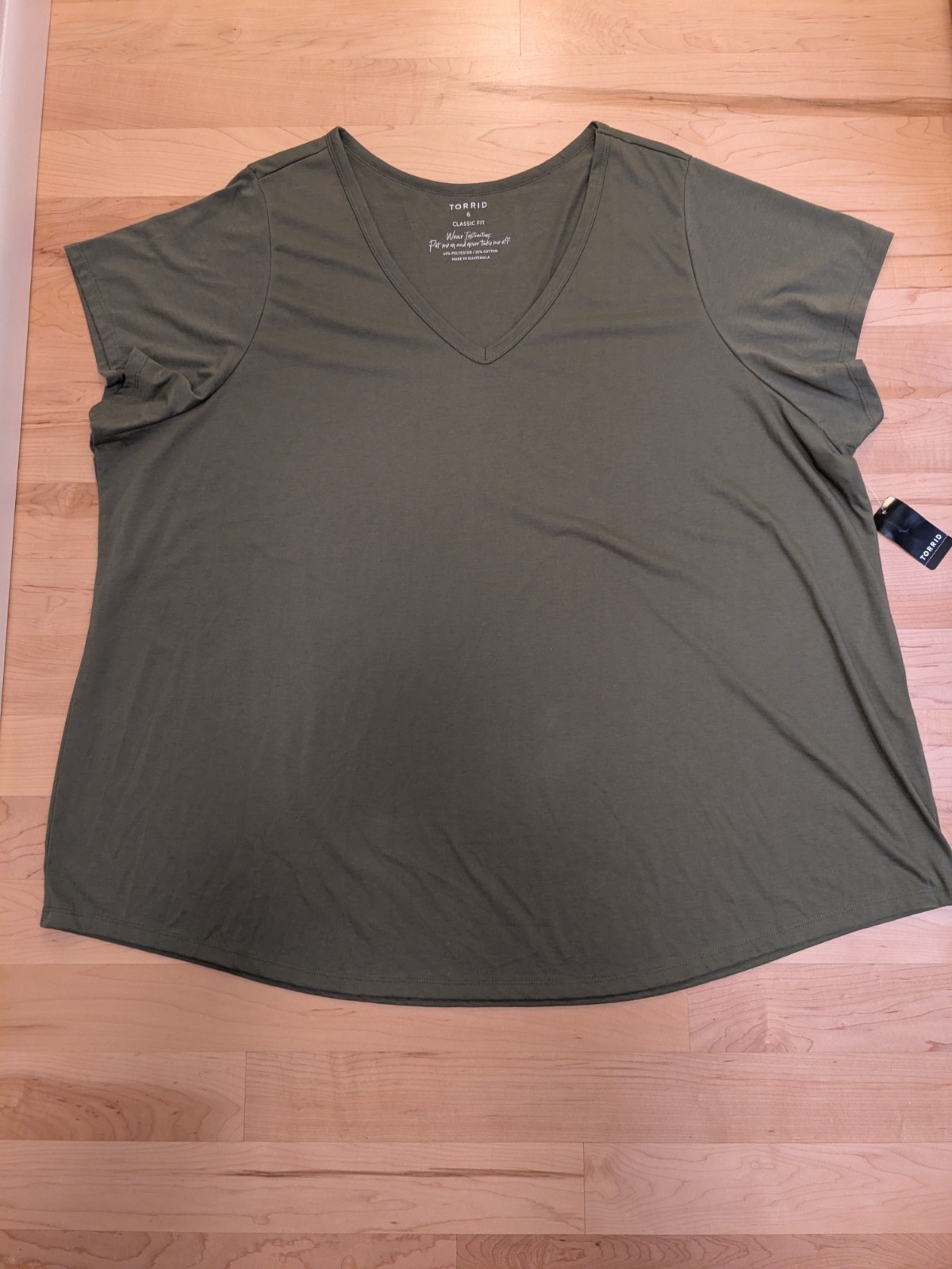 6 Torrid Classic Olive Girlfriend V Neck Short Sleeve Top Tee Shirt 6X 30