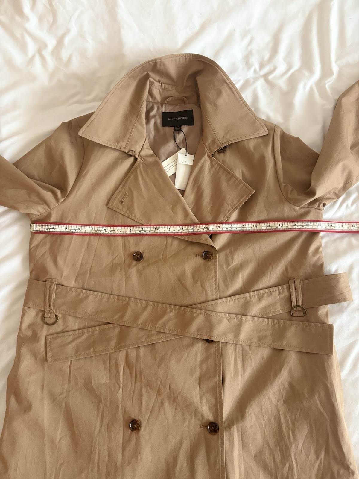 NWT BANANA REPUBLIC SIZE -LARGE PETITE- LONG TWILL TRENCH COAT IN CLASSIC CAMEL!