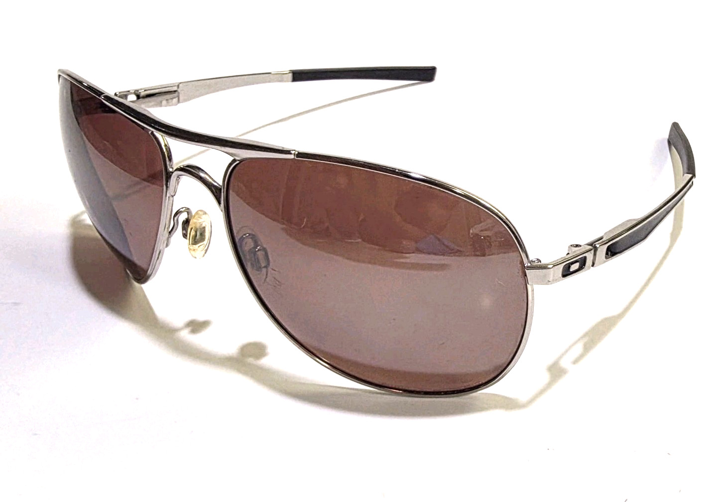 Oakley Aviator Plaintiff Polished Chrome/Black OO4057-06 Sunglasses Scratches