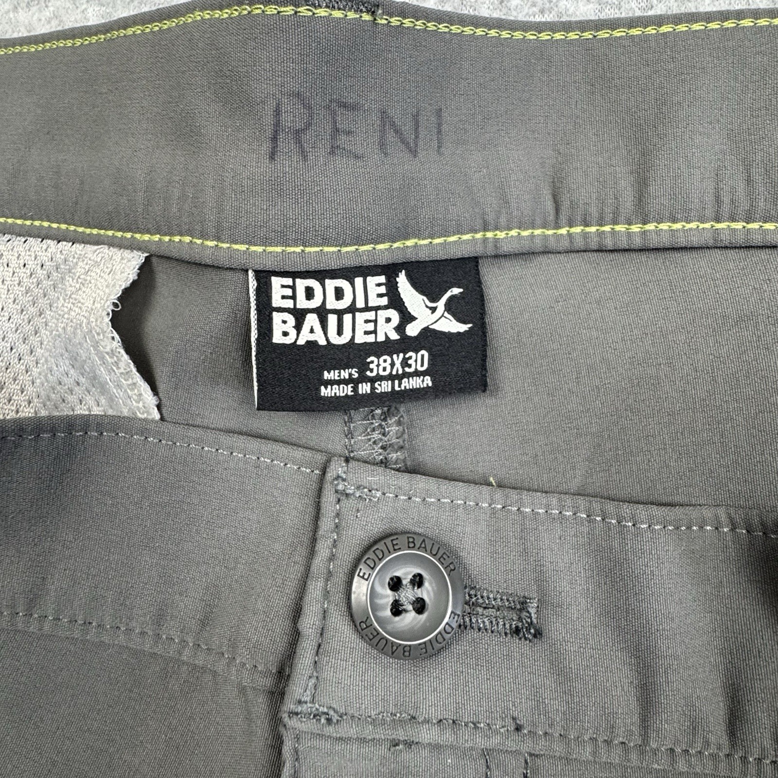 Eddie Bauer Horizon Takeoff Chino Pants Mens 36×30 Gray Stretch UPF 50 Active