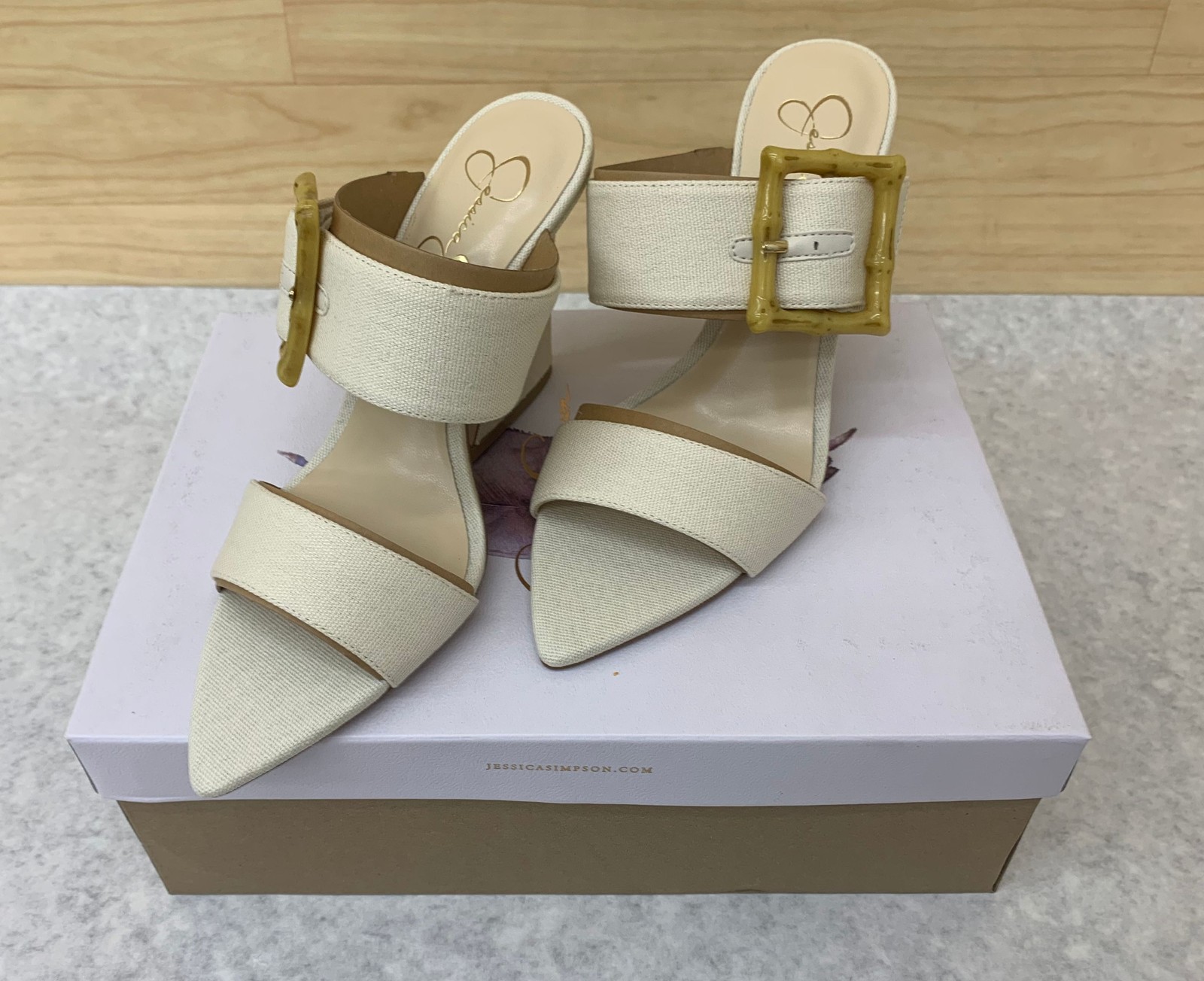 Jessica Simpson Heavy Canvas Pointed Toe Heeled Sandals in Natural Choose Size