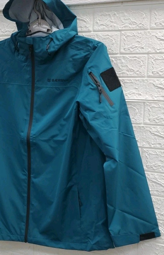 New Baerskin Waterproof Rain Jacket 2.0 Teal US Size Medium
