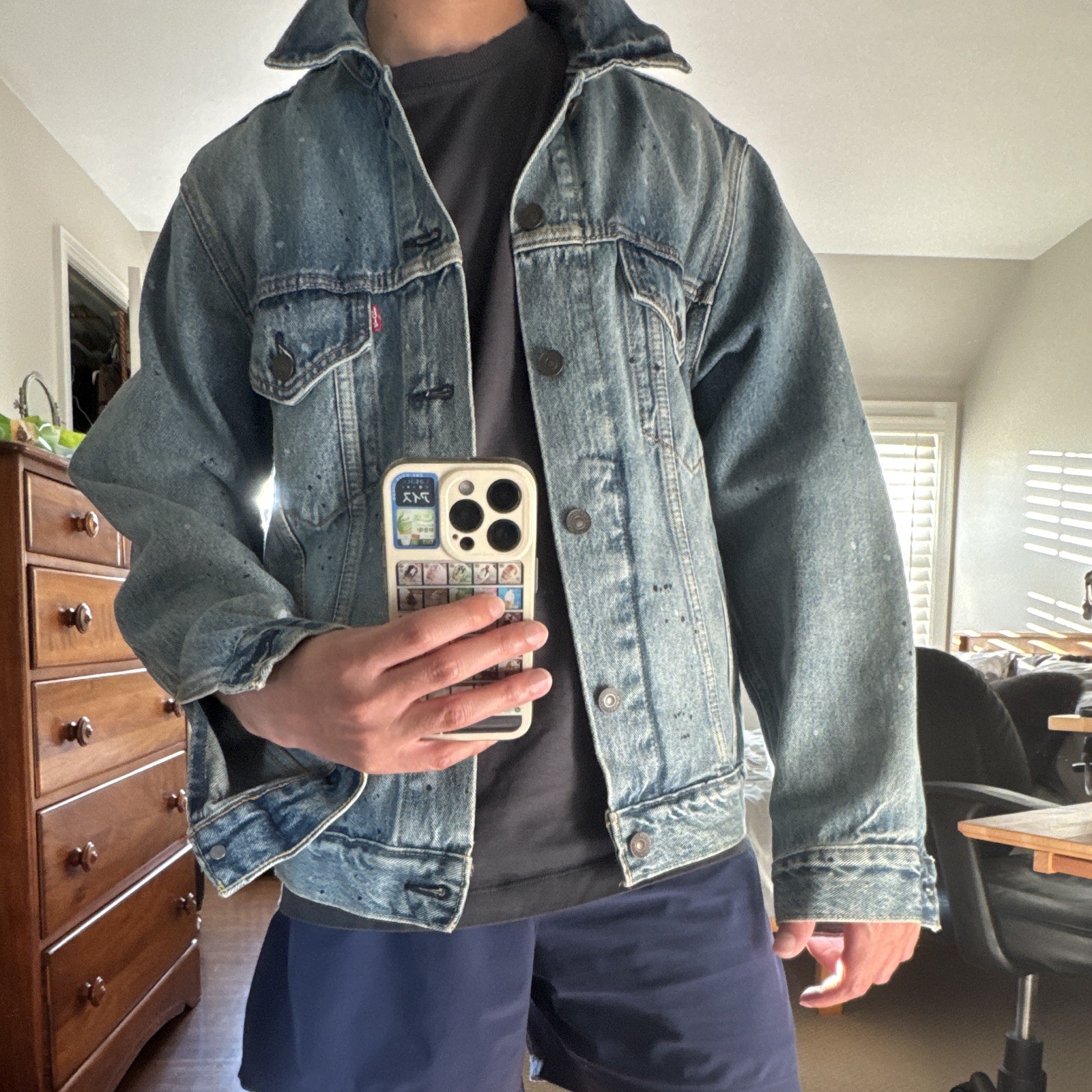 Levi’s LIMITED EDITION Premium Men’s Vintage Splatter Paint Jean Jacket Size S