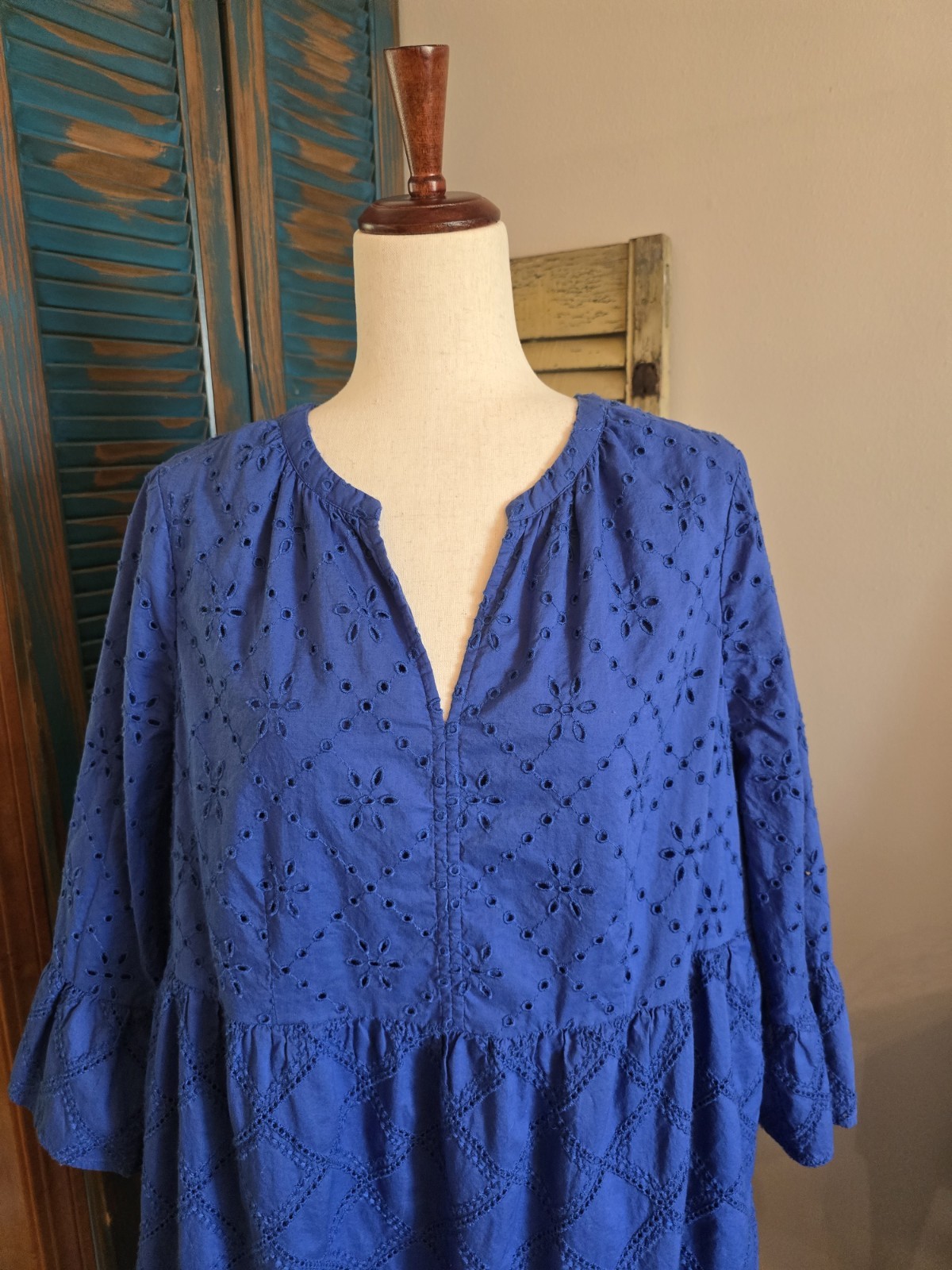 J Jill Eyelet Ruffle Smocked Amalfi Midi Dress L Blue Coastal Boho Lined Pkts