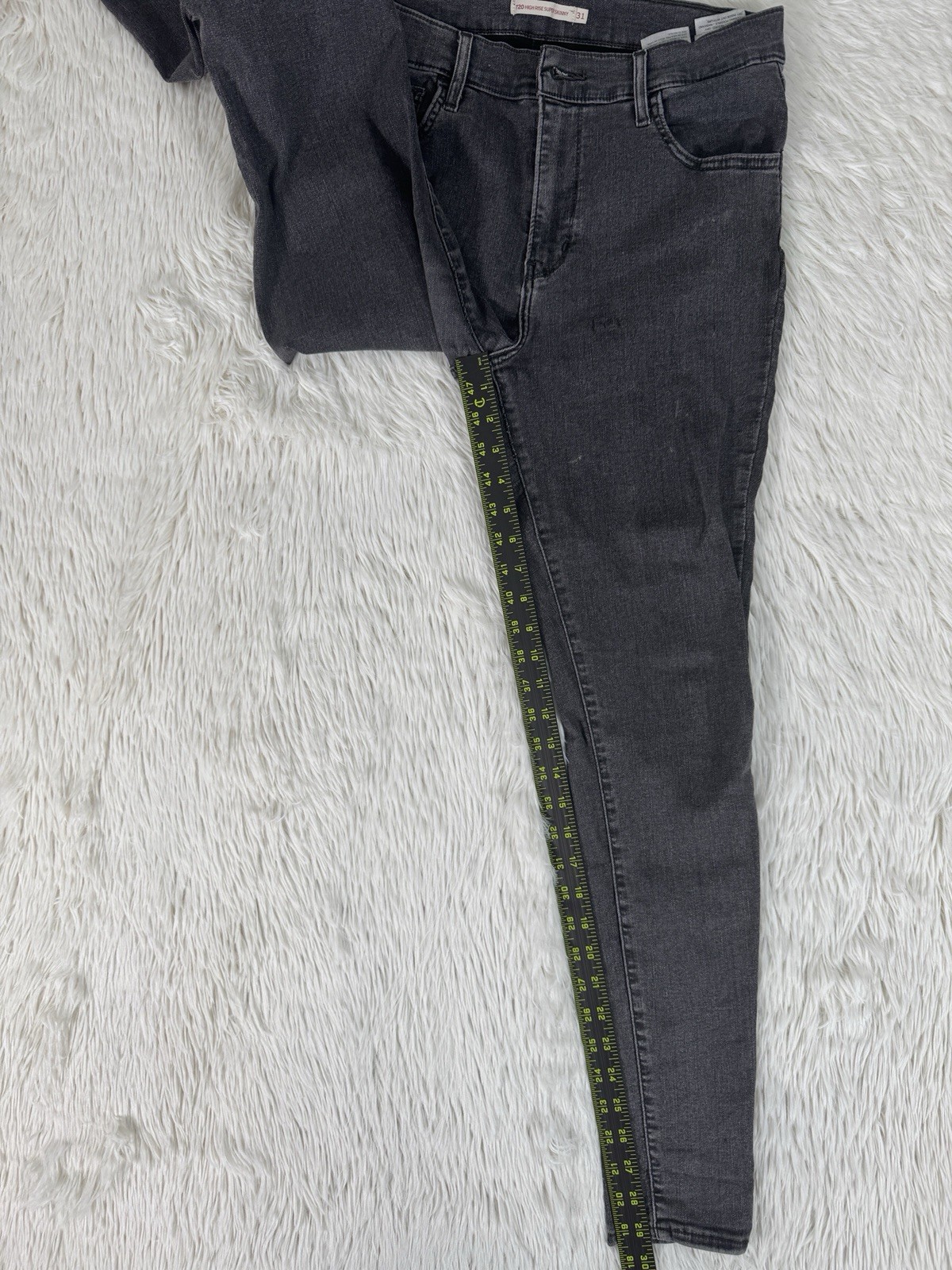 Levi’s 720 Charcoal Wash High-Rise Super Skinny Denim Jeans Women’s Size 31