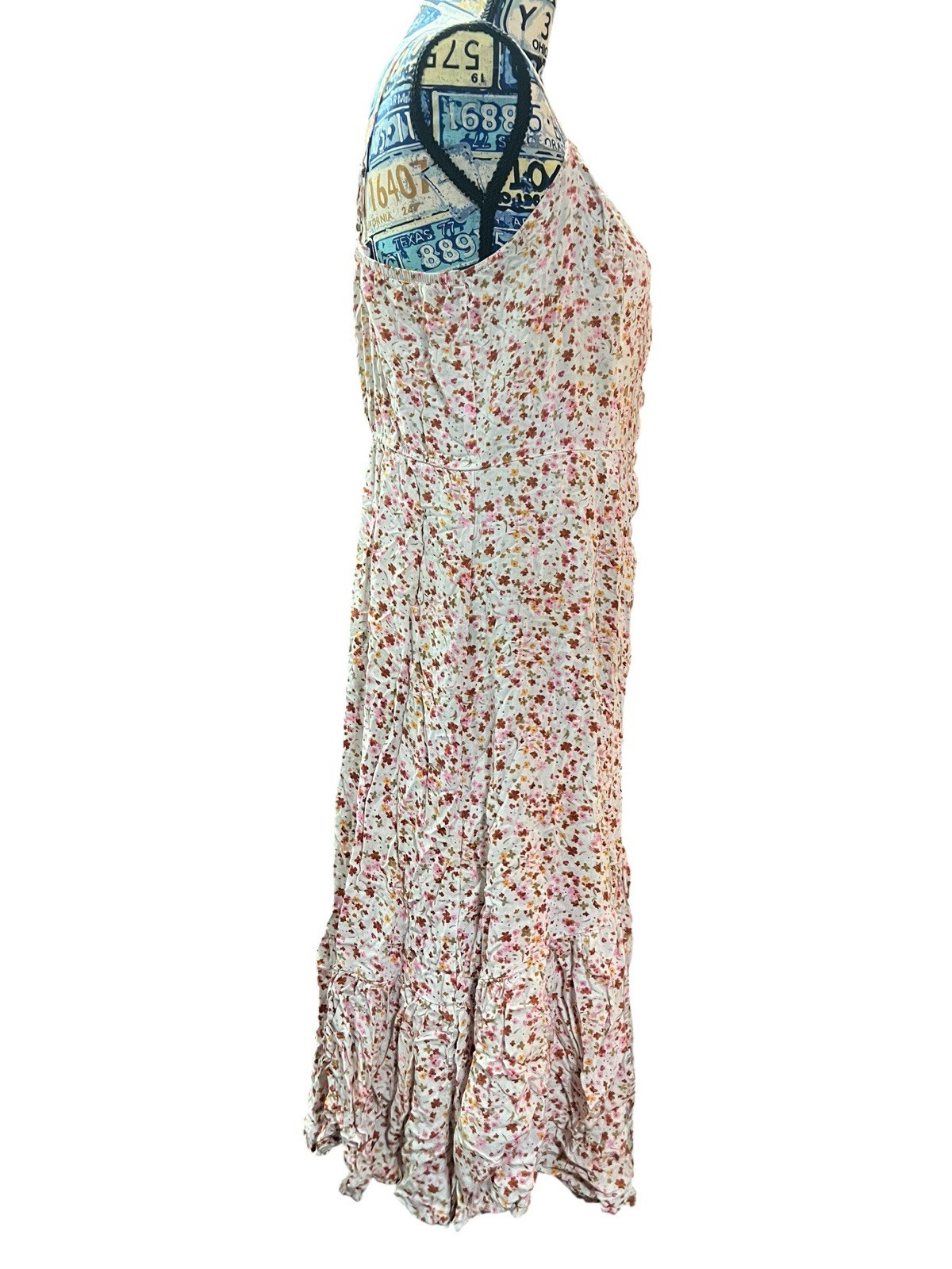 Ditsy Floral White Printed Spaghetti Strap Tea Party Dainty Button Dress Sz XL
