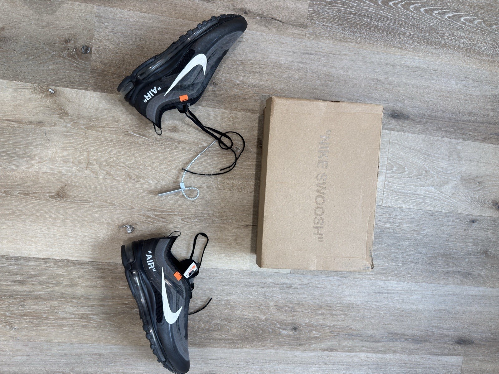 Off-White Nike Air Max 97 Black AJ4585-001 Men’s Size 10 pre-owned