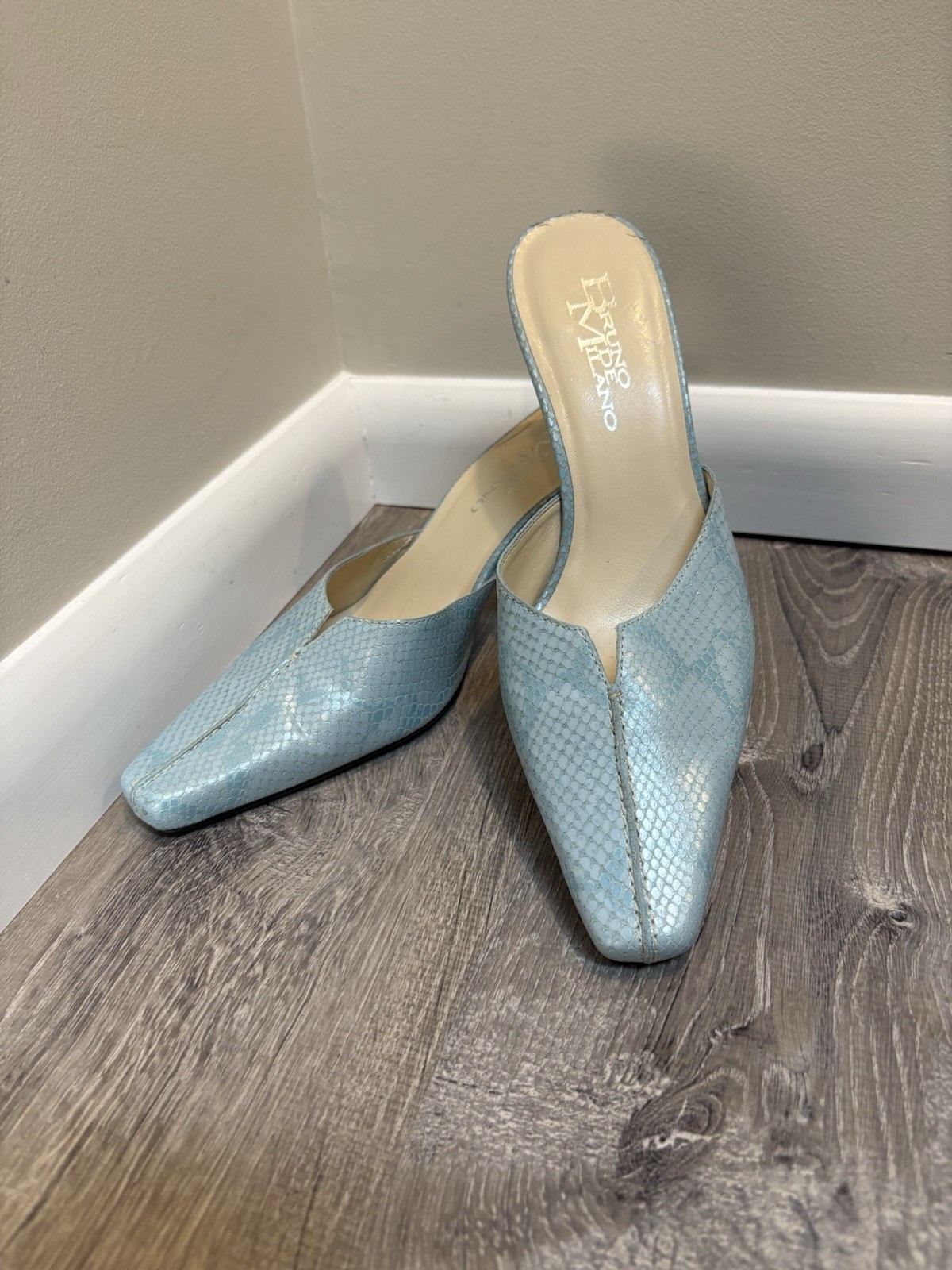 Bruno De Milano Snakeskin Embossed Leather New Mules Size 6.5 Made In Brazil