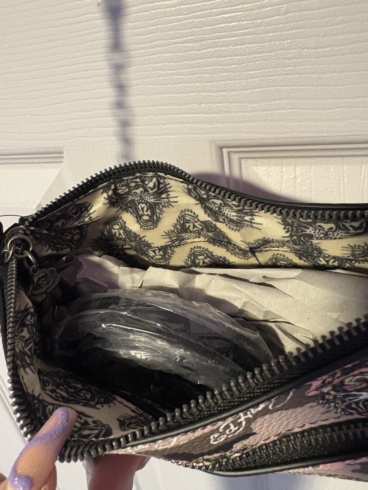 NWT Ed Hardy Shoulder/Crossbody Bag Purse Pink Camo Skulls Screaming Tigers