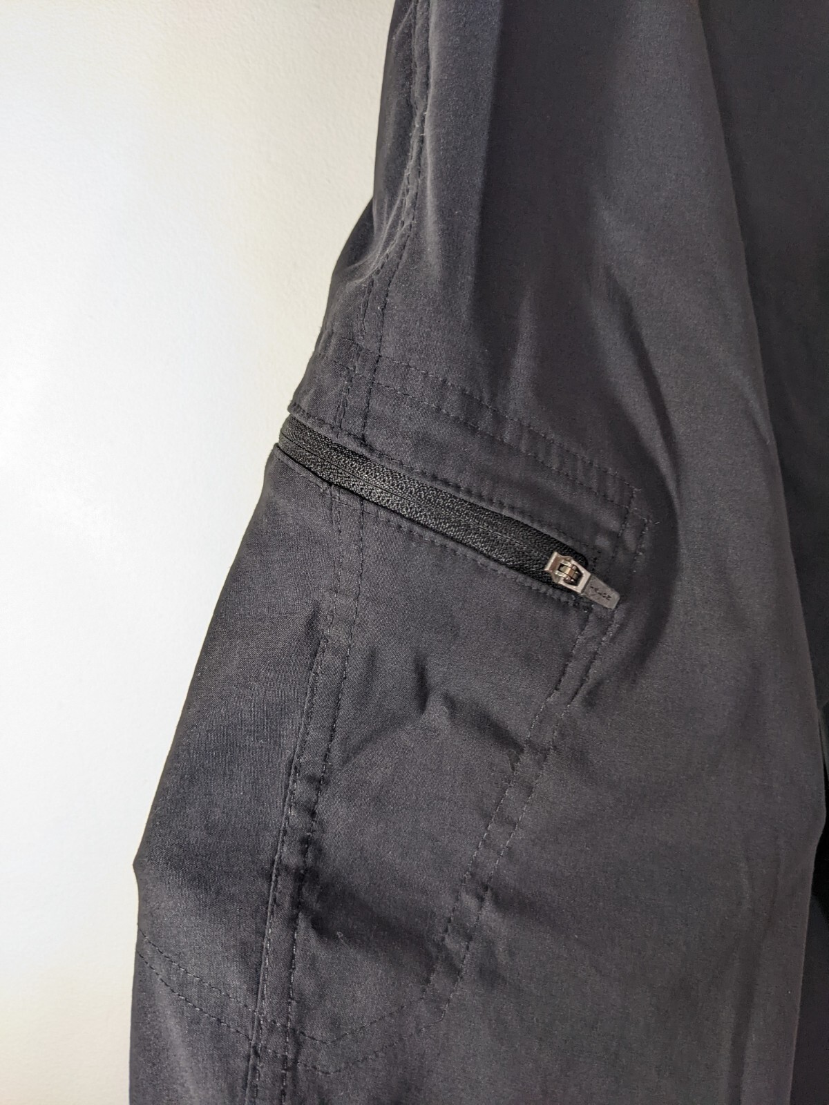 Eddie Bauer Womens Rainier Capri Hiking Nylon Spandex Travel Pants Stretch sz 8