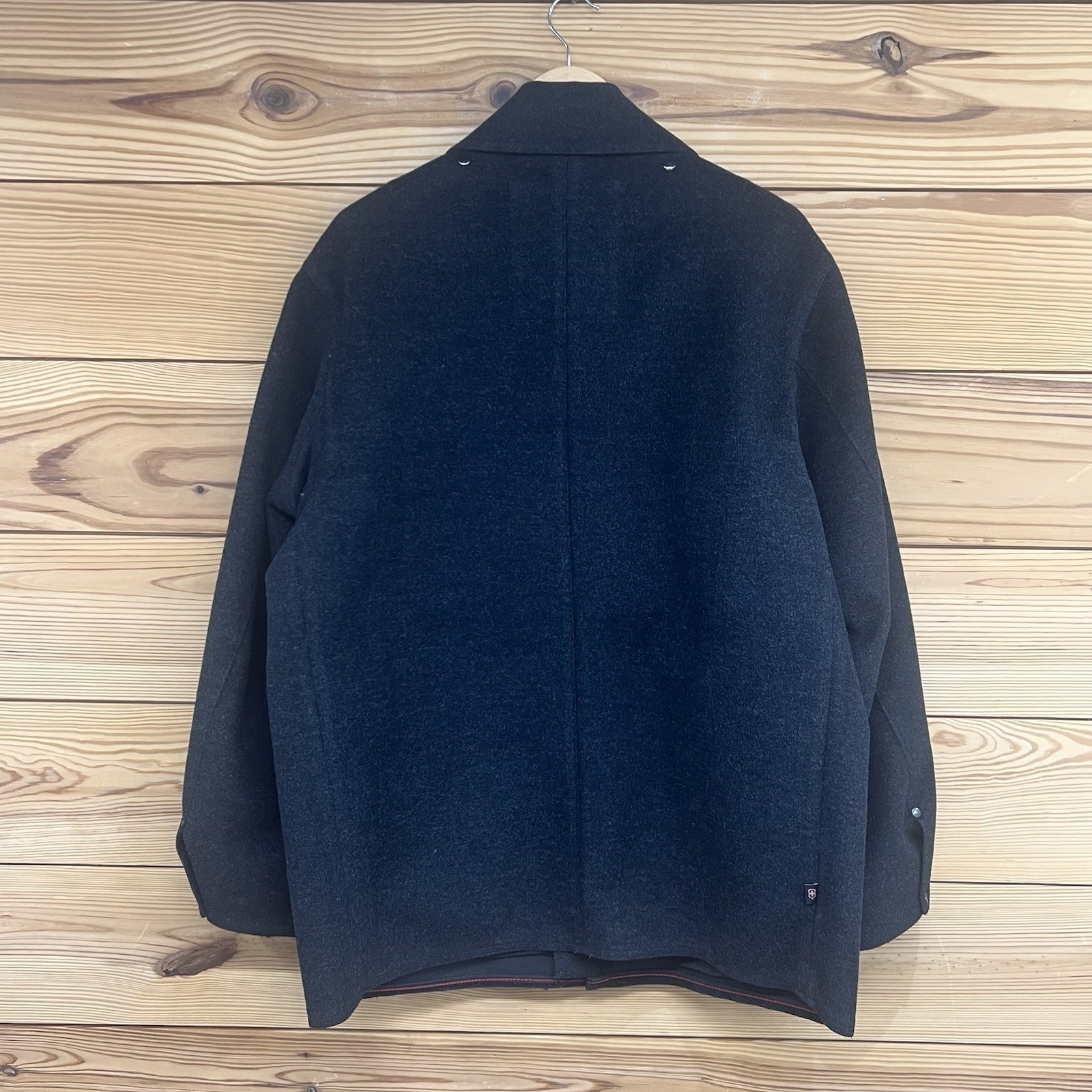 Victorinox Swiss Army Wool Field Jacket Mens Large Gusseted Gray Zip Snap HR