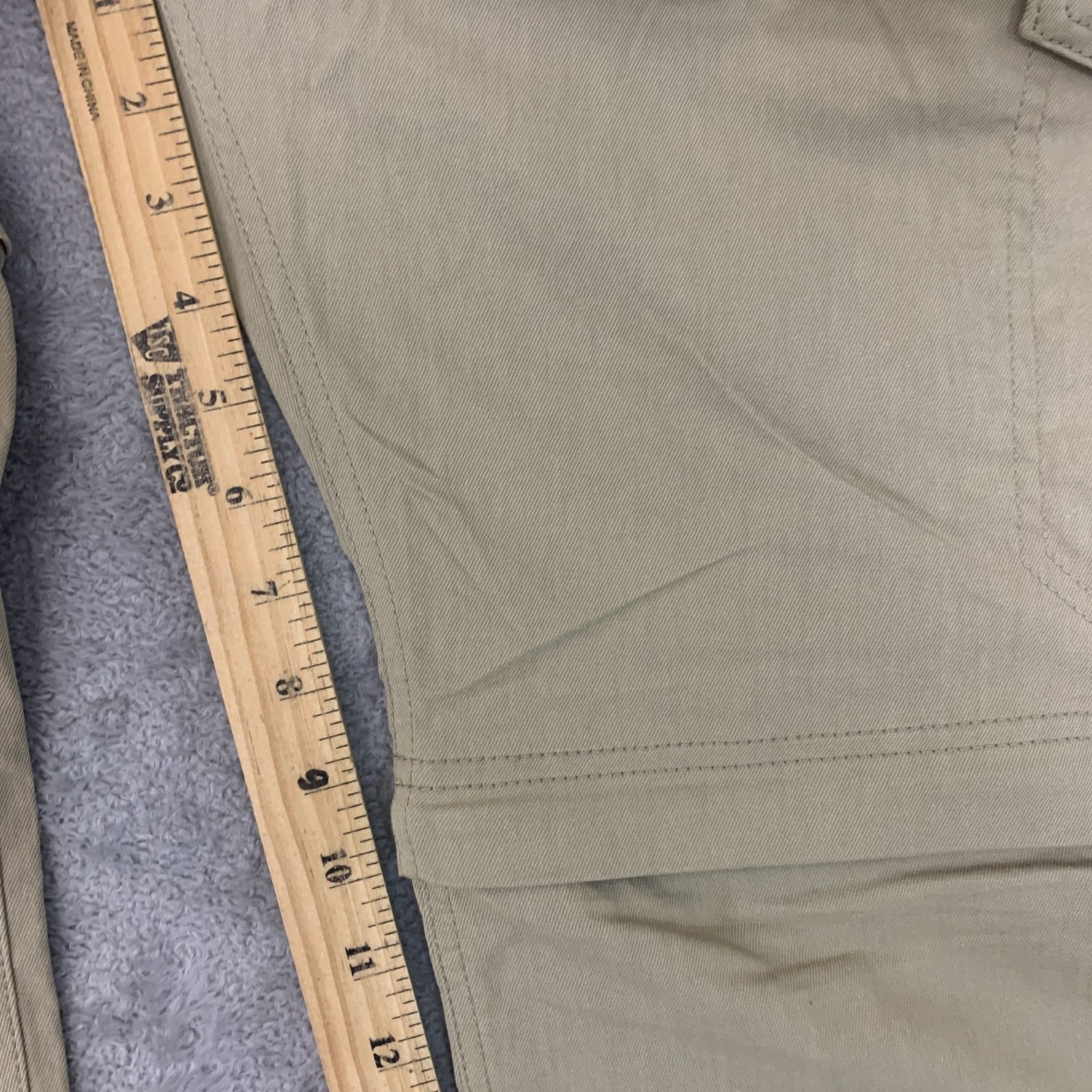 NWOT The B.C. Clothing Co. Men’s XL x 32 Beige Convertible Cargo Pants