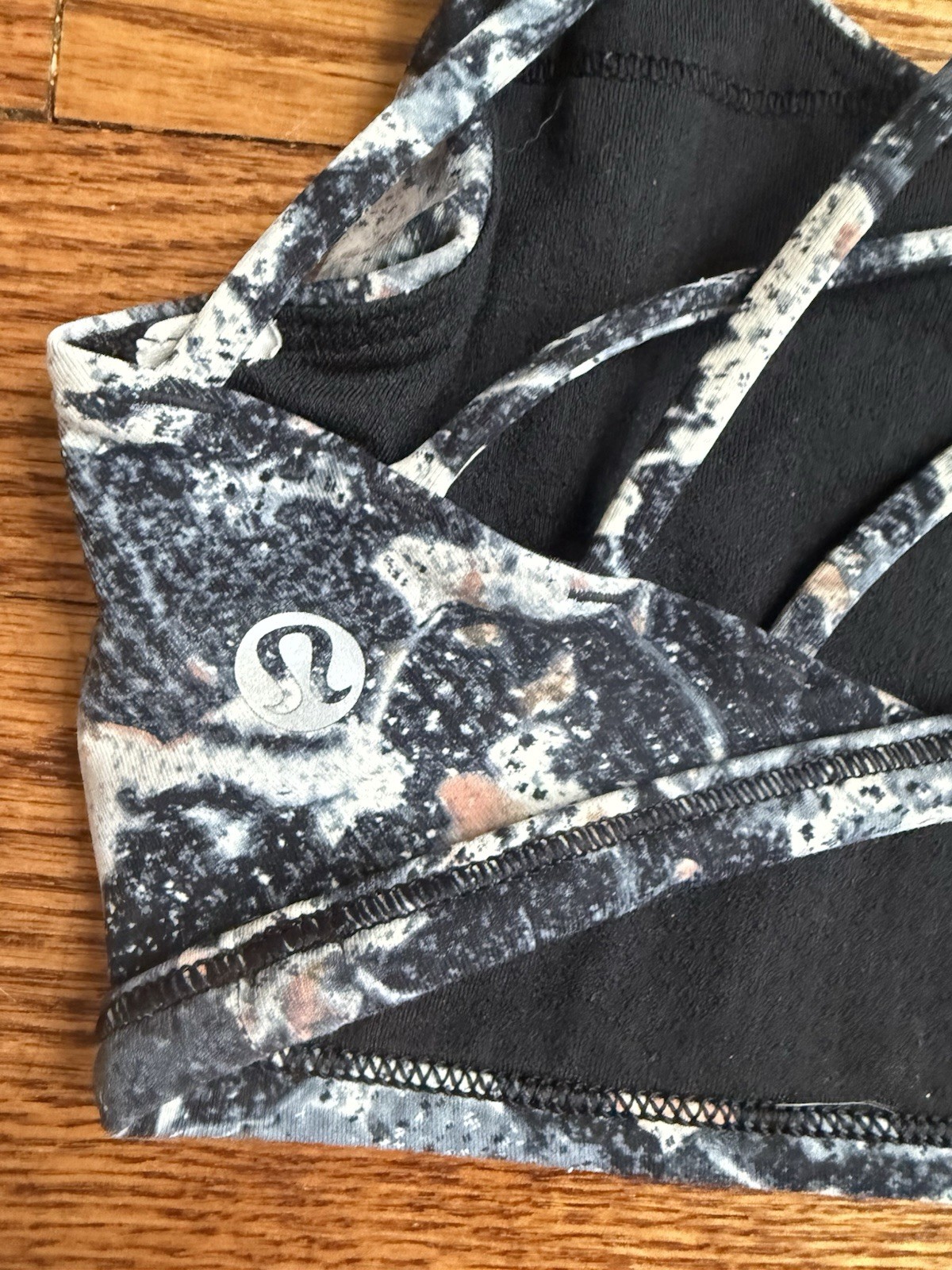 Lululemon Free To Be Bra Wild Multi Color Strappy Yoga Sports Bra Size 6