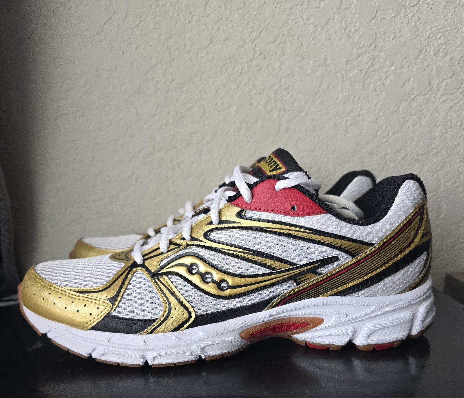 Size 10m – Saucony Ride Millennium Y2K Metallic Gold Red (NO BOX)