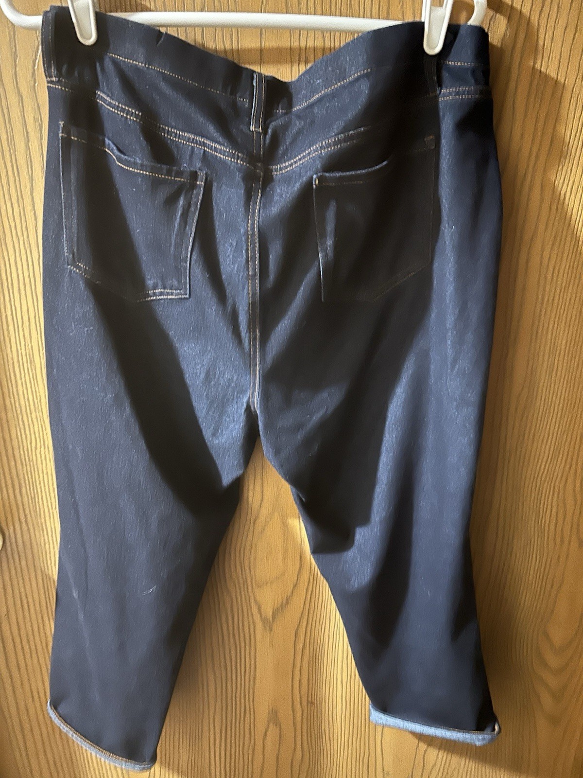 Women’s Medium Wash Blue Skinny Stretch Slim Fit Jeans 1X pull on capri