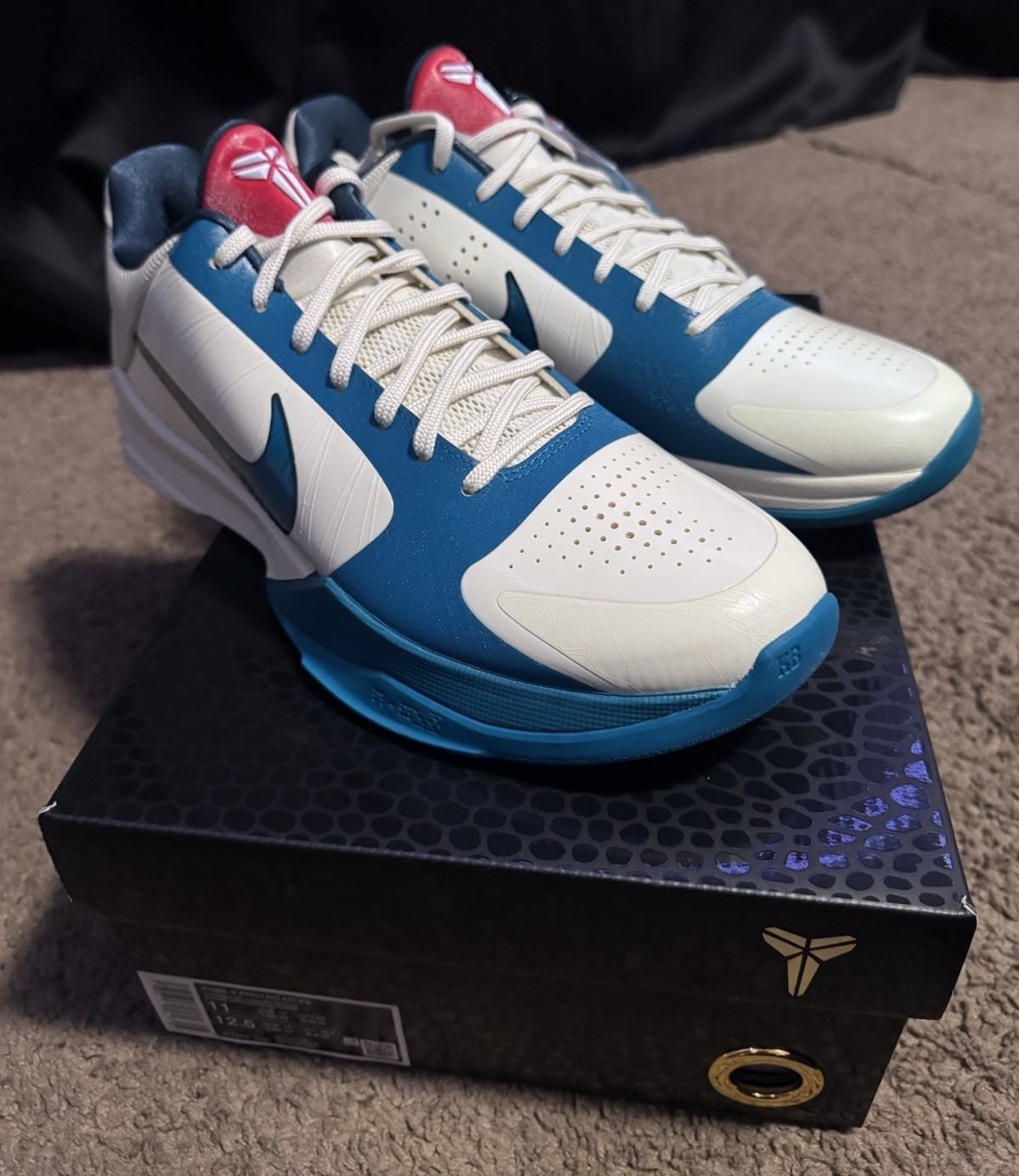 Nike Zoom Kobe 5 Protro Caitlin Clark “Coconut Milk” Basketball IZ1852-100