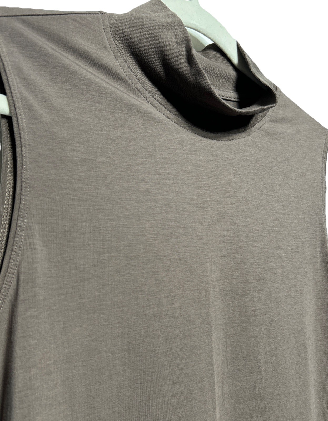Athleta Outbound Tank Brown Women’s Size Medium EUC