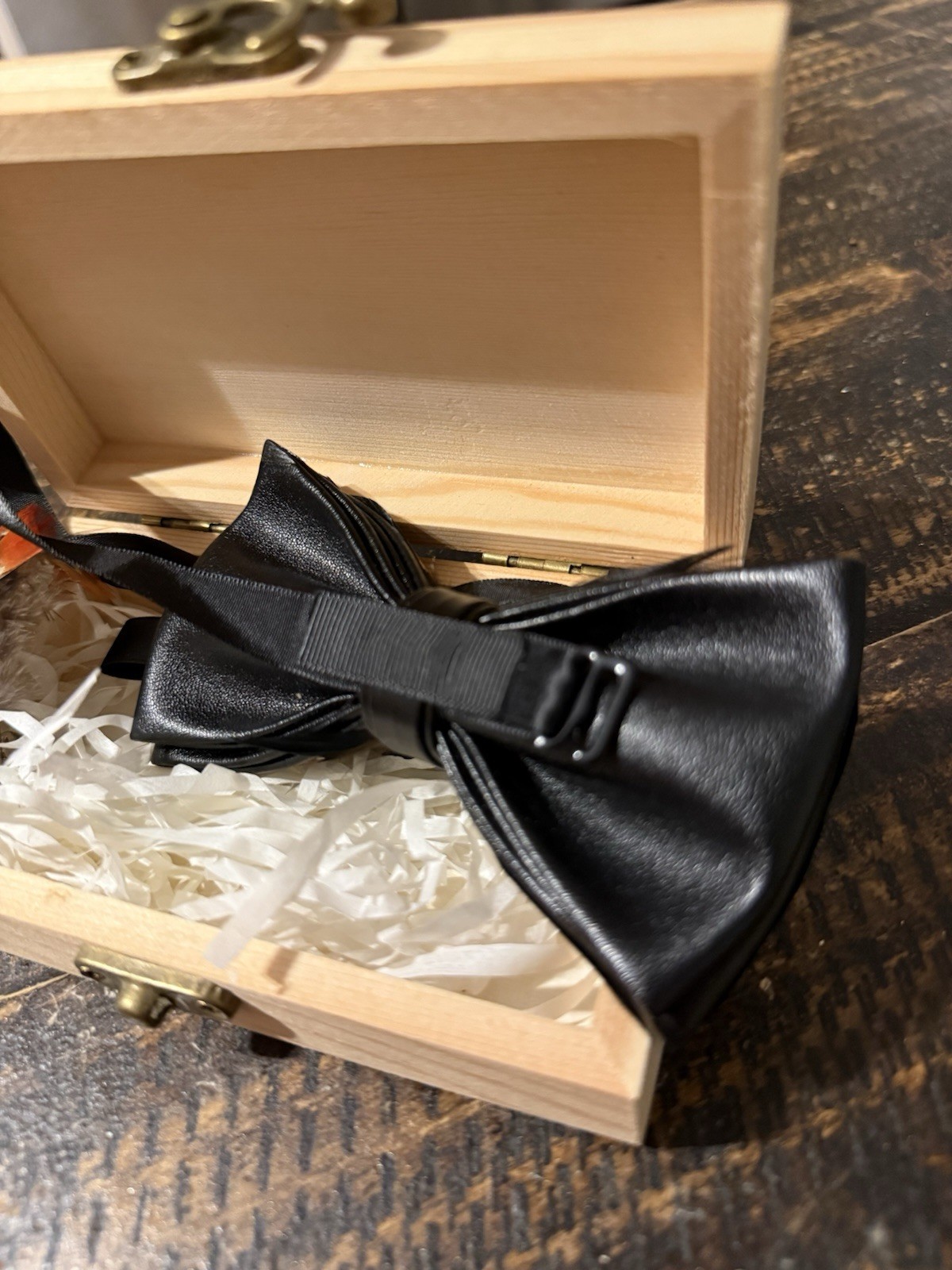 Handmade Feather Bow Tie and Broach Set for Men