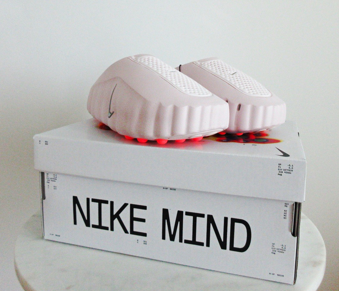 Nike MIND 001 Pearl Pink/Chrome – Women’s US Size 8 (Men’s US Size 6.5)