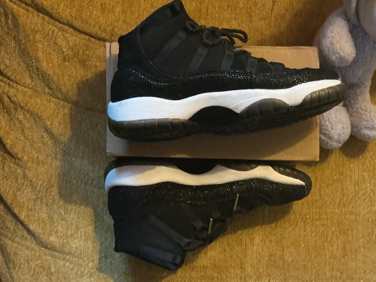 Jordan Air Jordan 11 Heiress Black/White/Gold Lace Up W8/Y7.5/M6