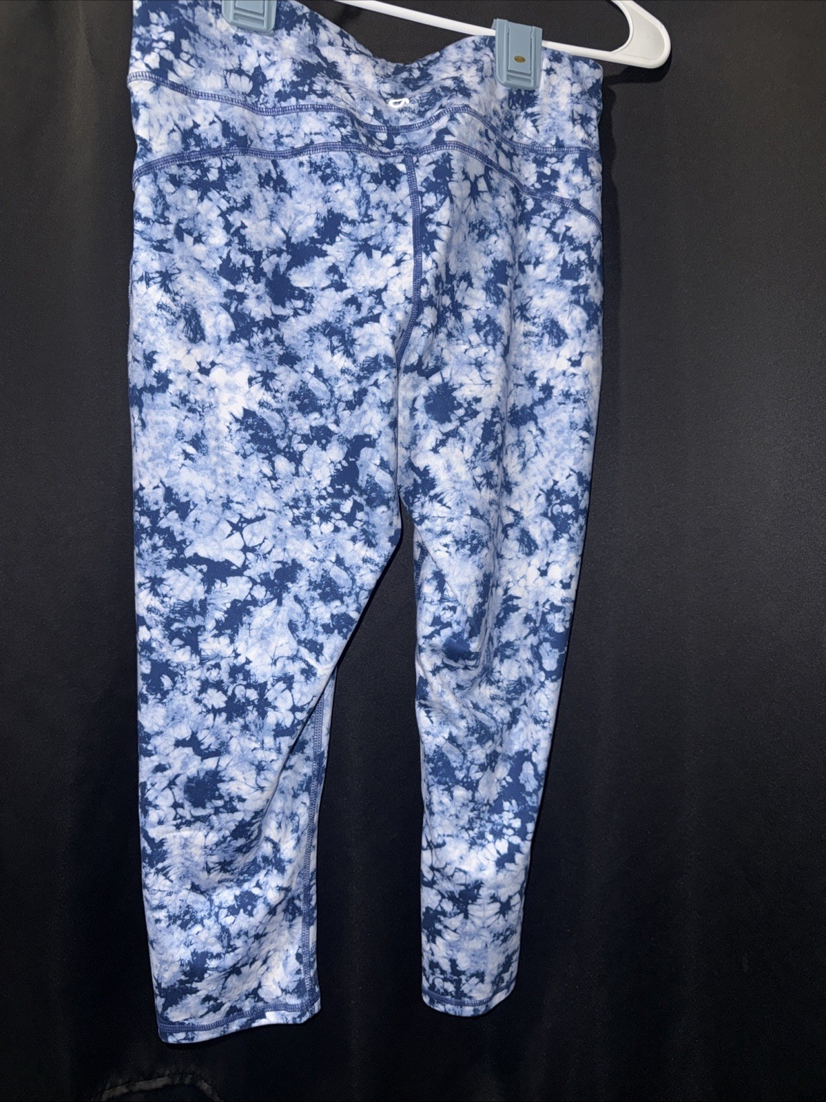 Blue, White Gap Fitness Size Medium Leggings -Stretch For Sports & Everyday Use