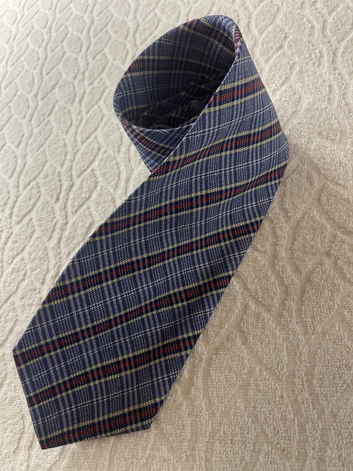 ARMANDO CARUSO BLUE-MULTI-COLOR SHADES OF BLUE MEN’S TIE CRISSCROSSING STRIPE