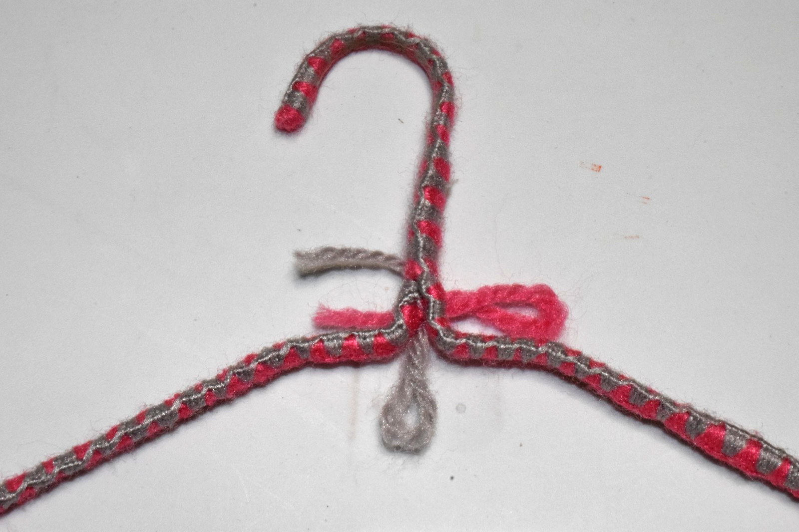 Vintage Yarn Wrapped Thick Wire Pant Hanger 50s 70s Rose Gray Cream Satin 16″