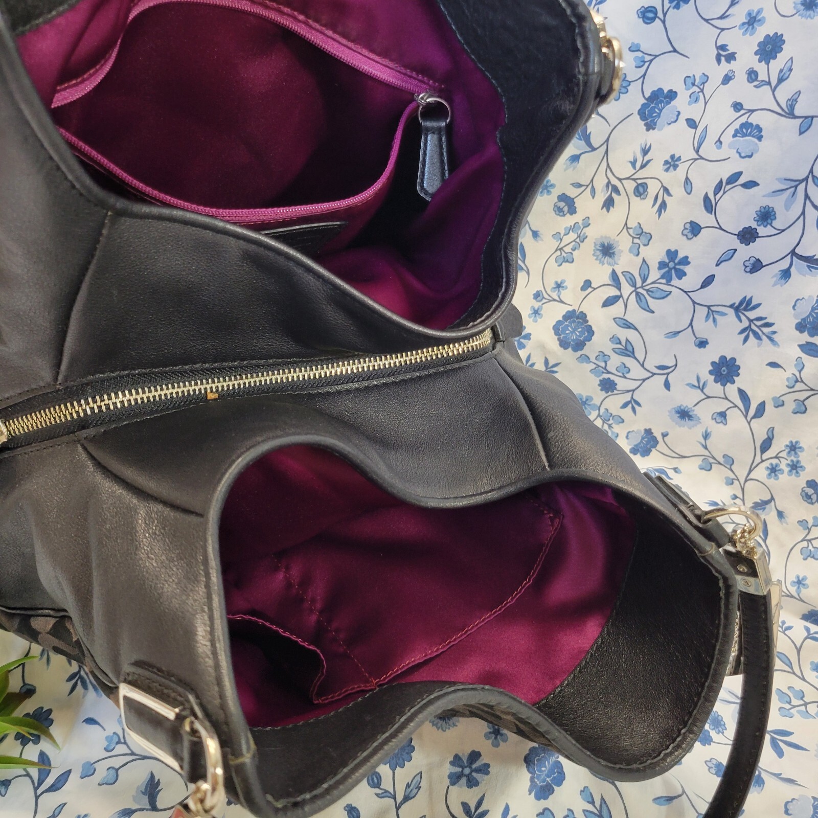 Coach Madison Phoebe Plum Interior Black Canvas Original Hangtag Hobo Chic