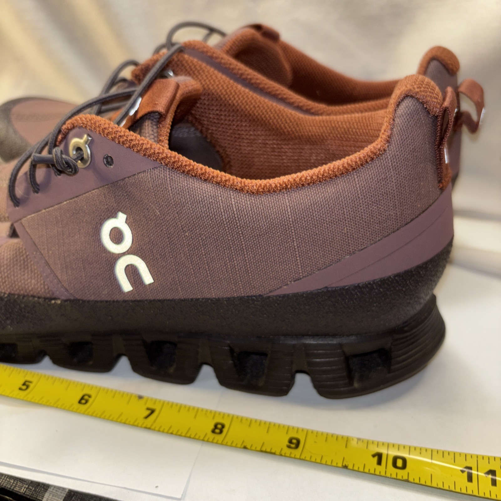 On Cloud Dip Running Shoe Sneaker Grape/Brown Pebble MonoChrome Women’s Sz 8.5W