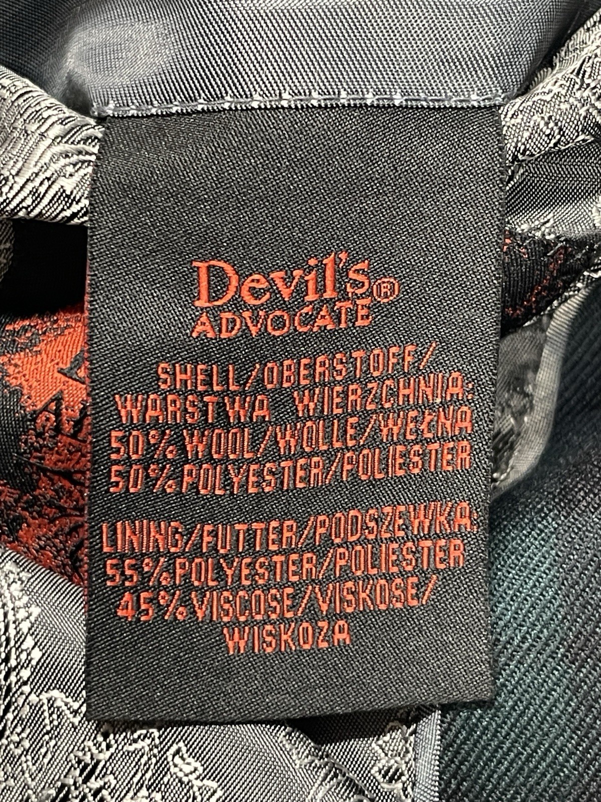 Devil’s Advocate Men’s Two Piece Suit Chest: 40 Pants 32×27 Tartan Wool/Poly Euc