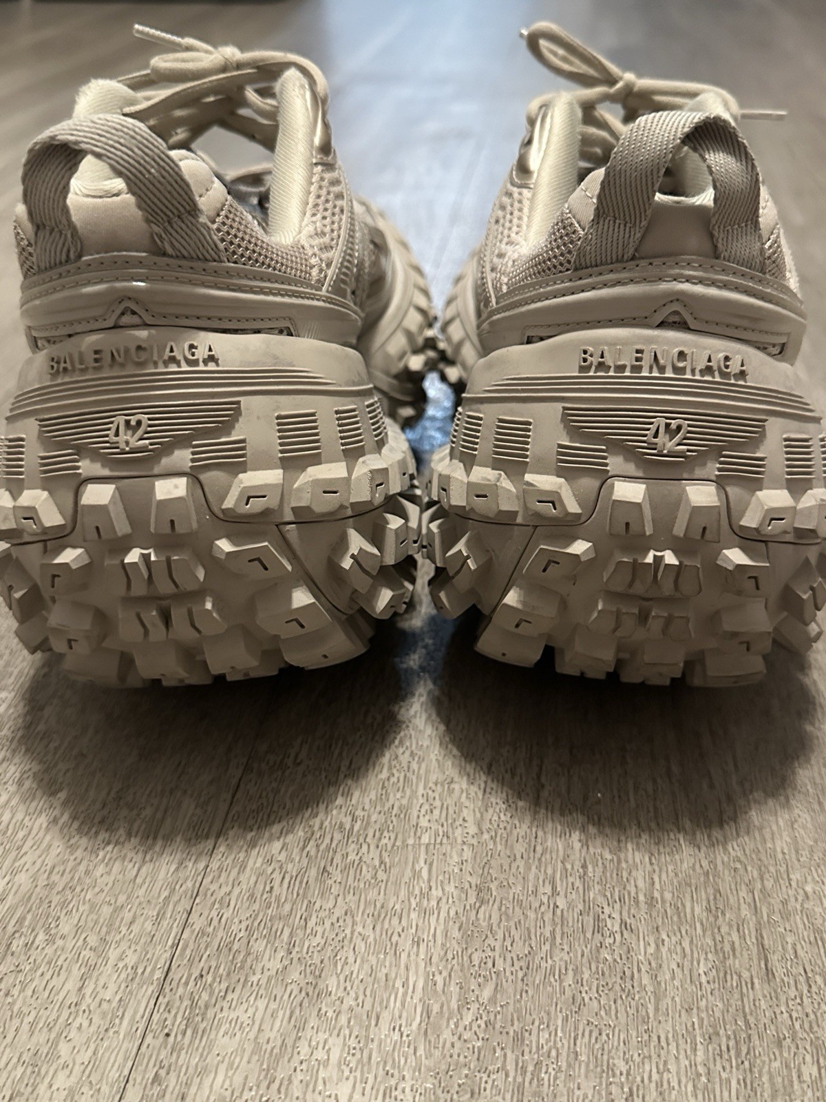 Balenciaga Defender Beige Men’s Sneakers,No original box.