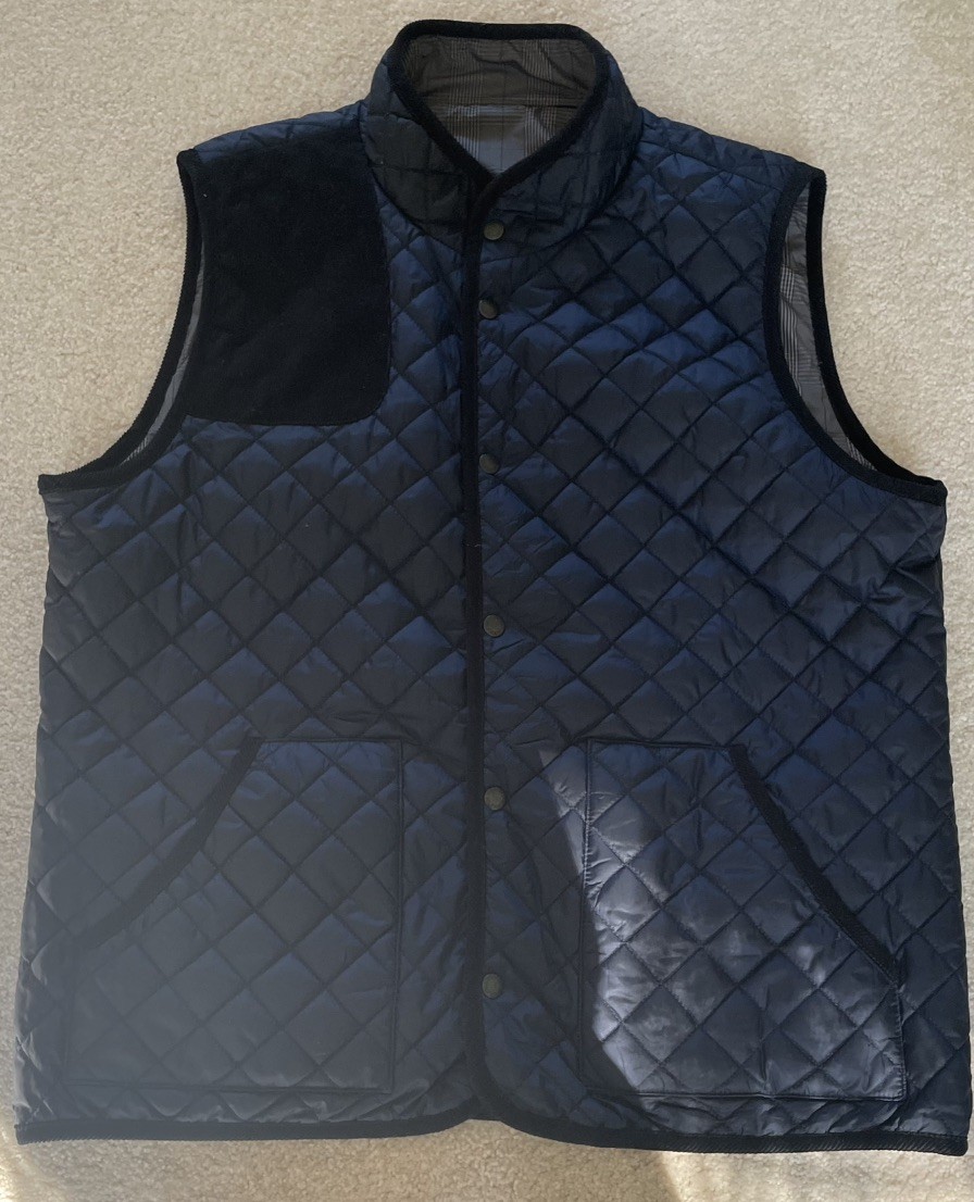 Tommy Hilfiger Reversible Quilted Vest Navy Blue/Plaid – See photos for size