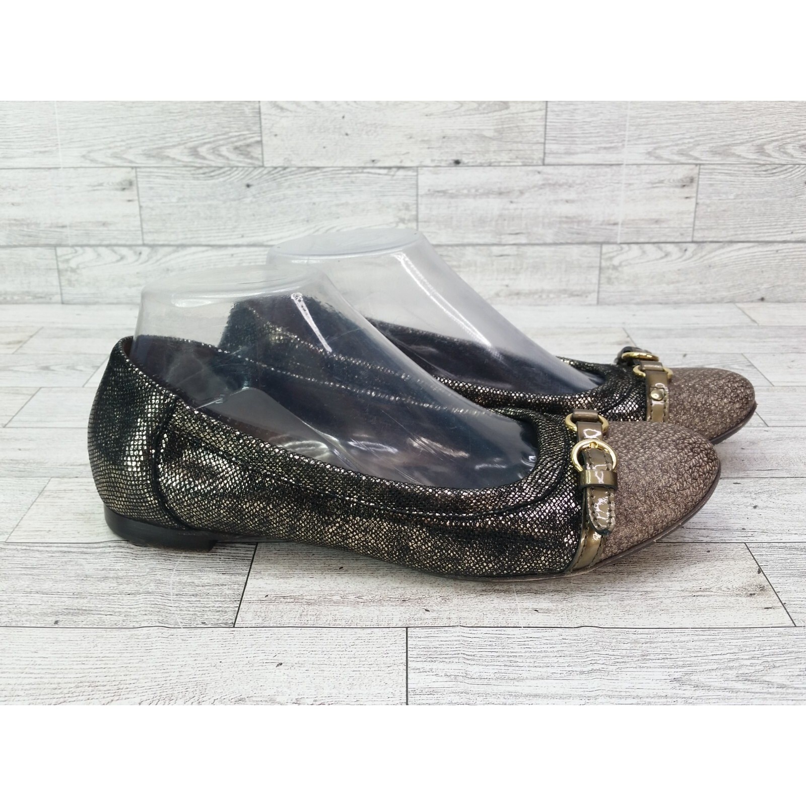 Women’s AGL Monika Flats Leather Cap Toe Flats Shoes Size 38.5 US 8.5 Shimmering
