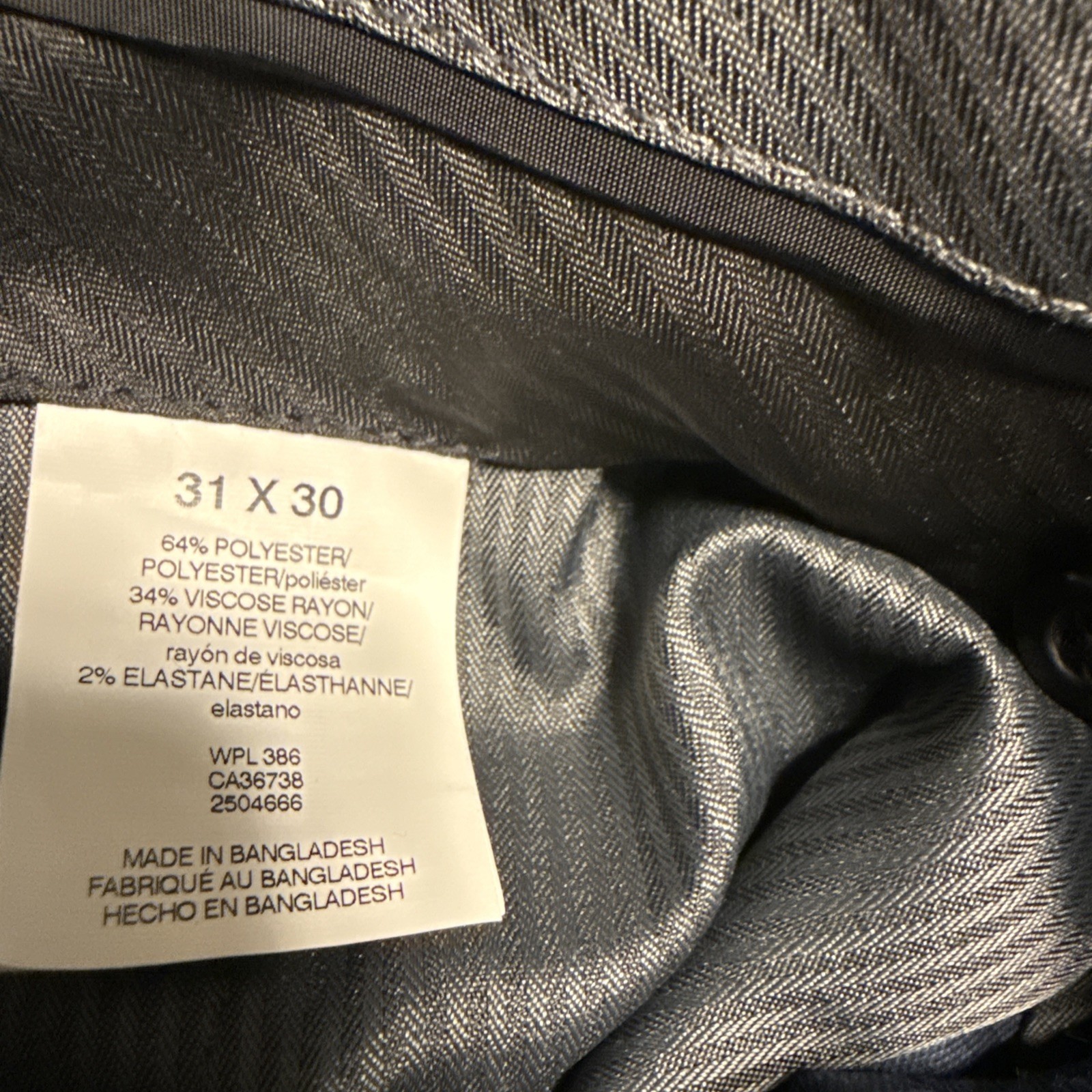 NWT Kenneth Cole Reaction Men’s Slim Fit Chambray, 31Wx30L