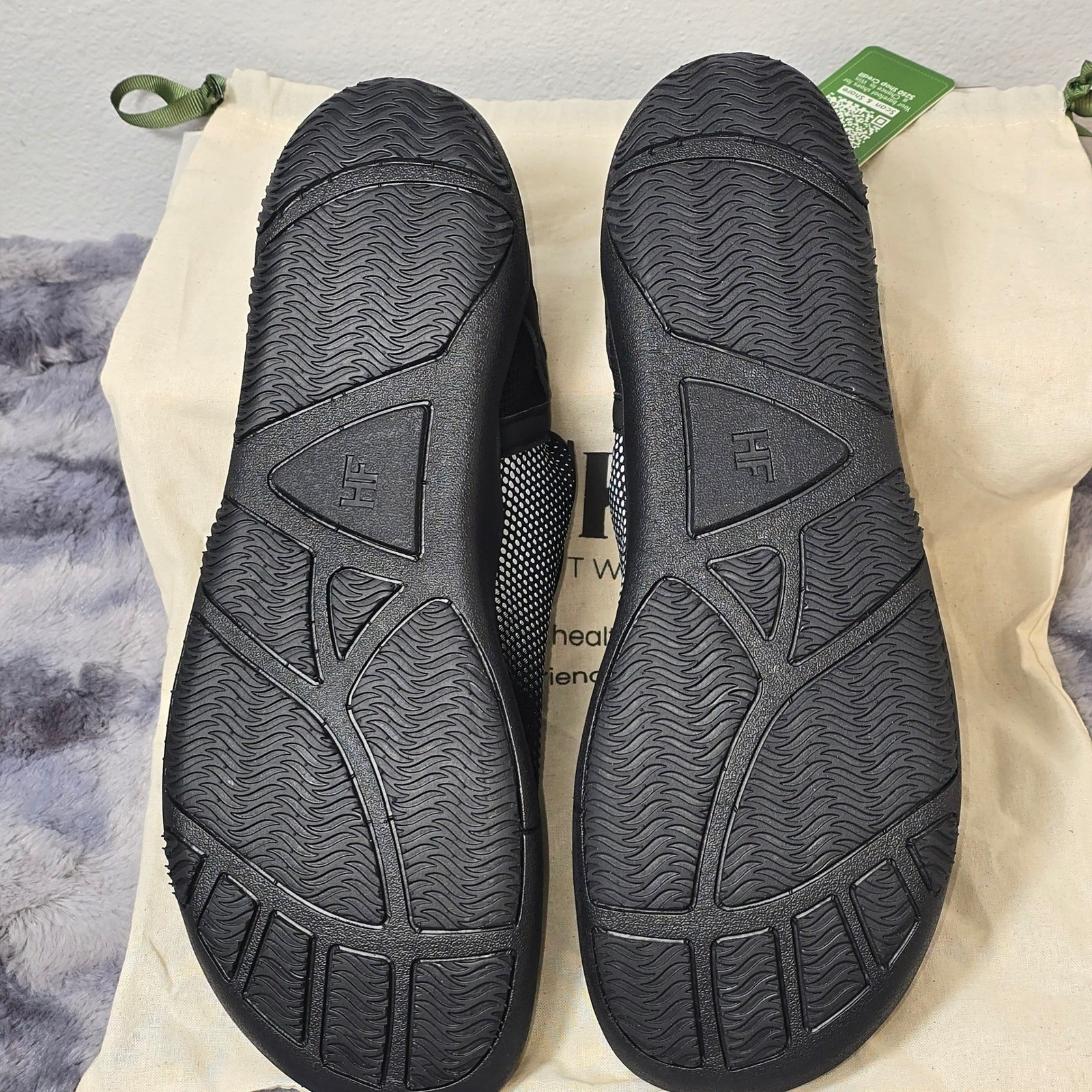 NWT Hike Footwear HF Stride Black Barefoot Sneaker Unisex Mens Size 11 EU 44