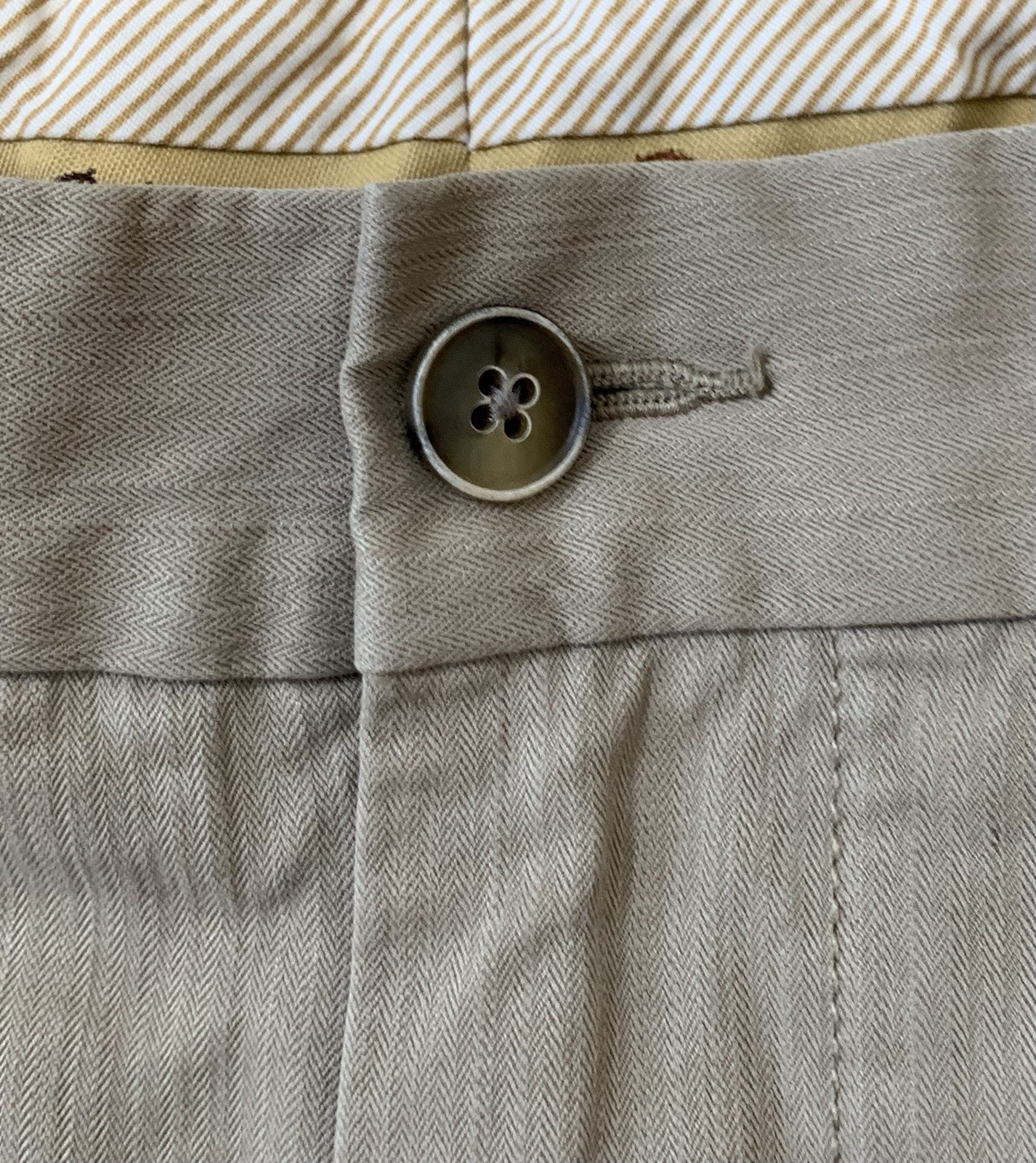 Tommy Bahama Pants Mens 36×34 Silk Rayon From Bamboo Pleated Dress Trousers Tan