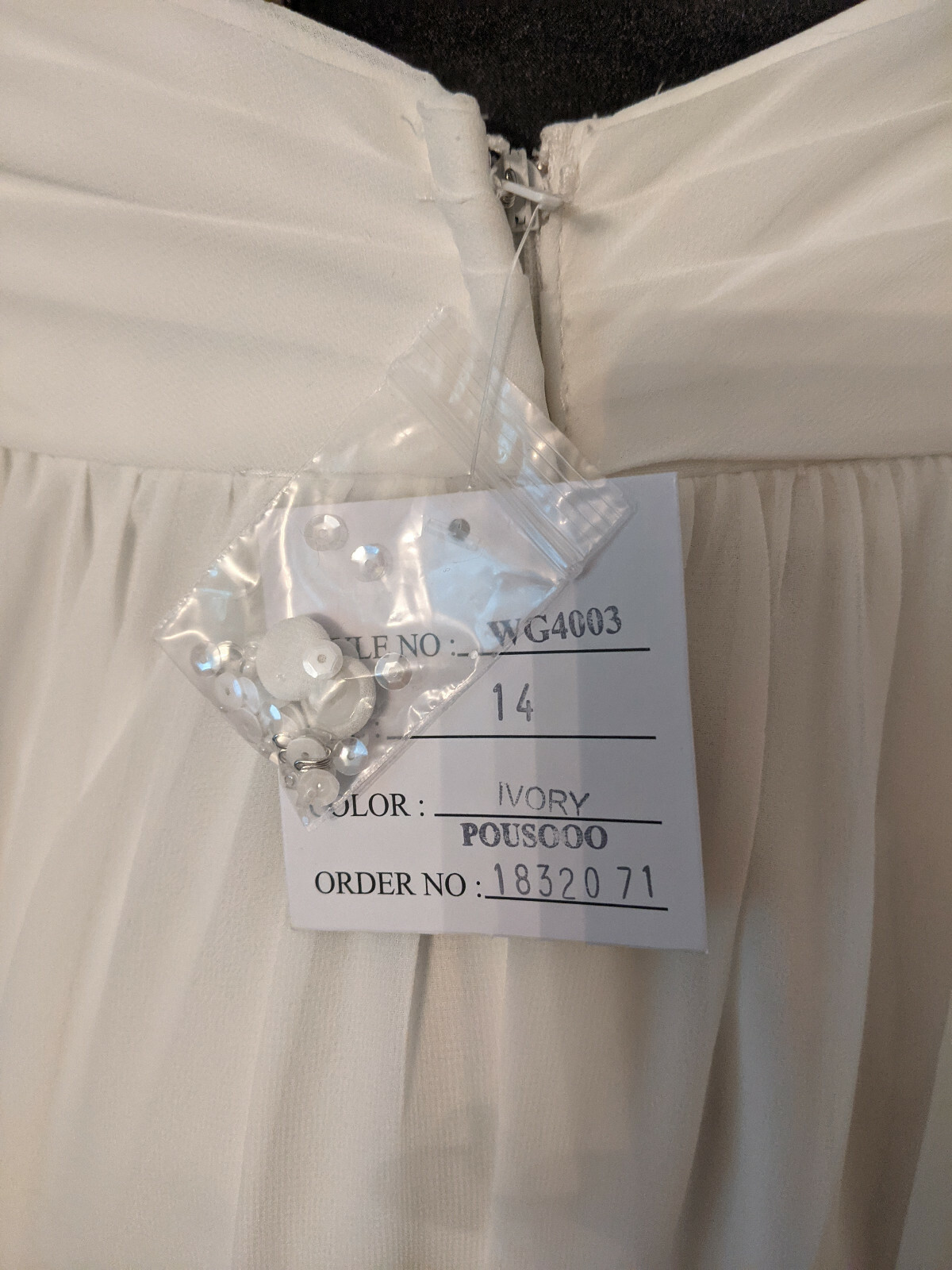 DAVID’S BRIDAL Size 14 A-Line Ivory Full-Length Classic Chiffron Wedding Dress