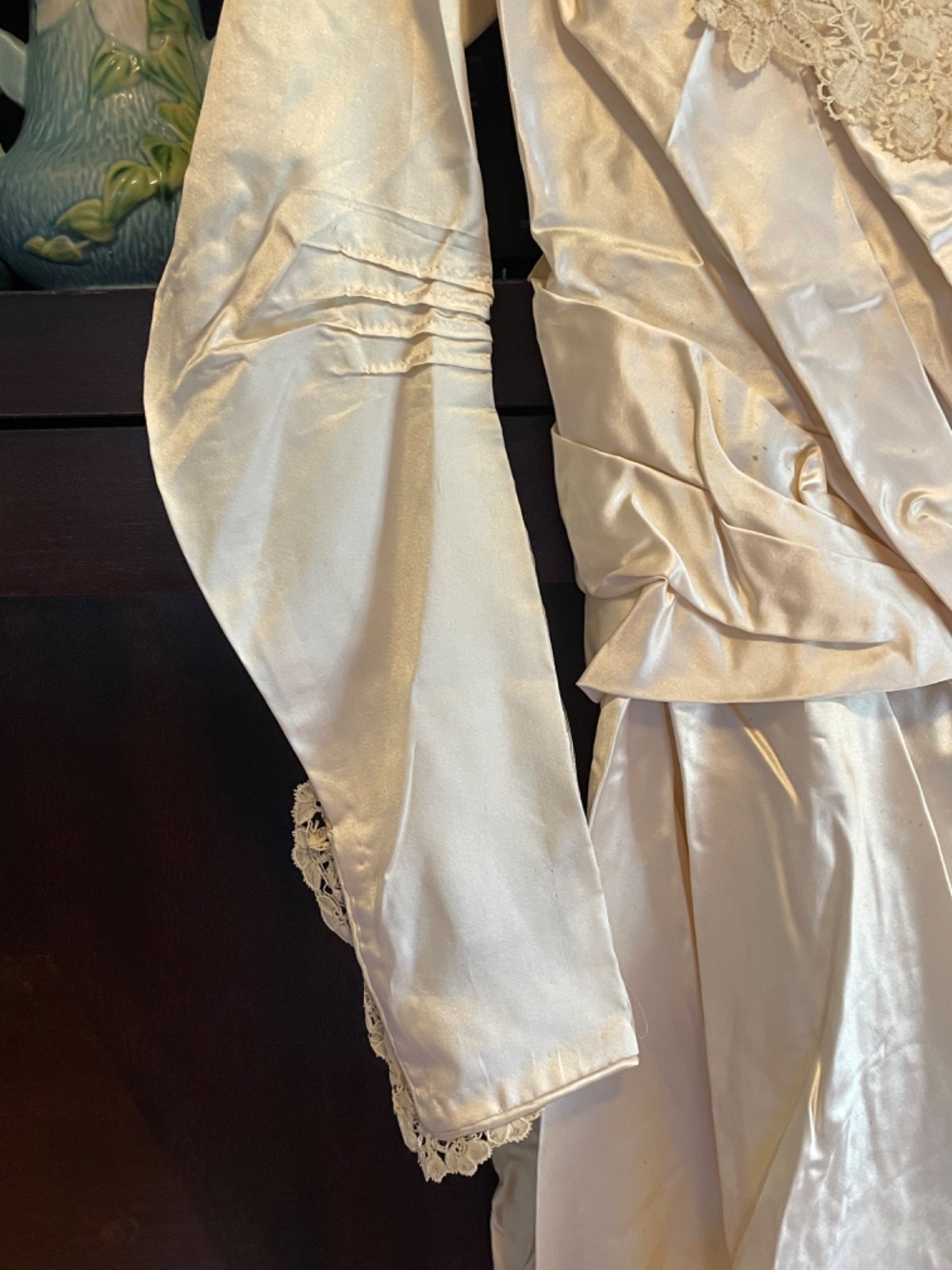 Antique Victorian Edwardian c 1900 Ivory Satin Handmade Wedding Dress w/ Lace
