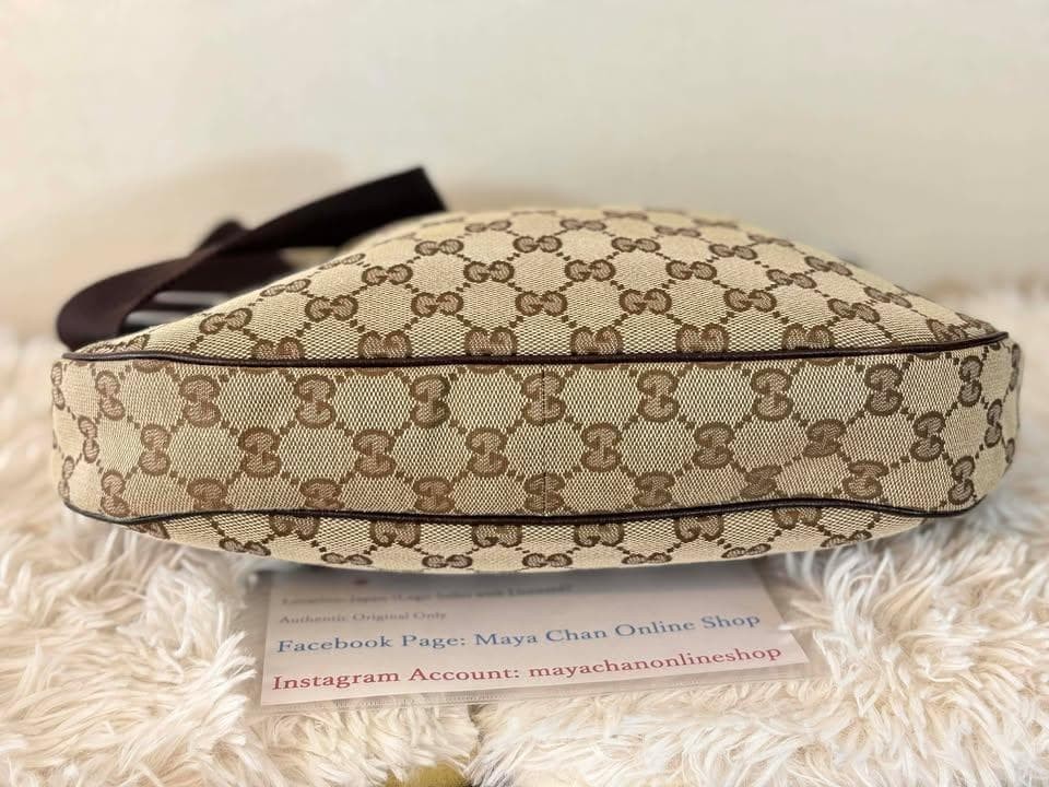 Gucci Half Moon Shoulder Bag Gift Present 0607b